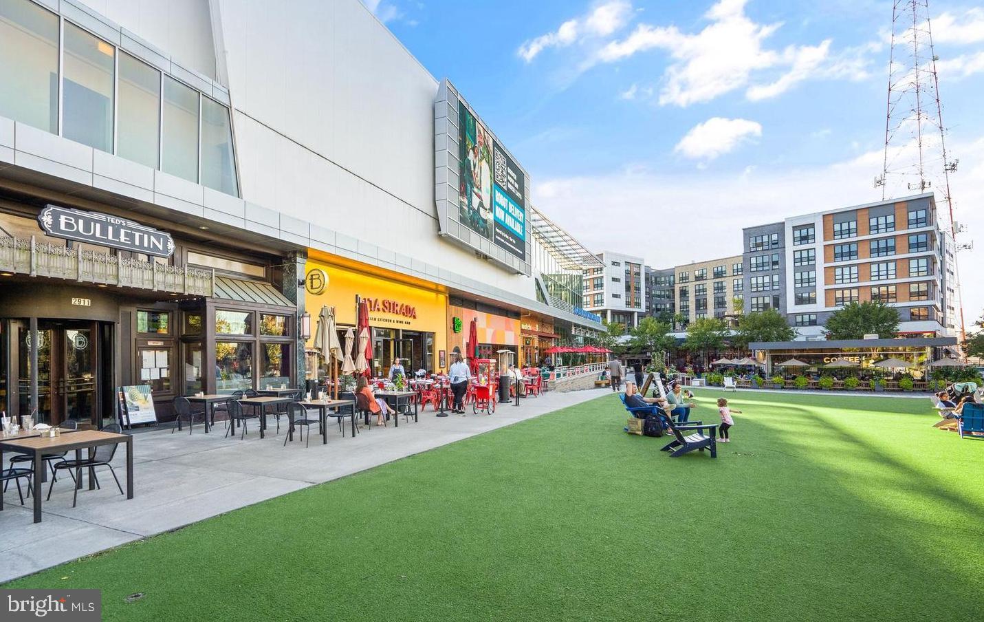 DUNN LORING WOODS - Residential