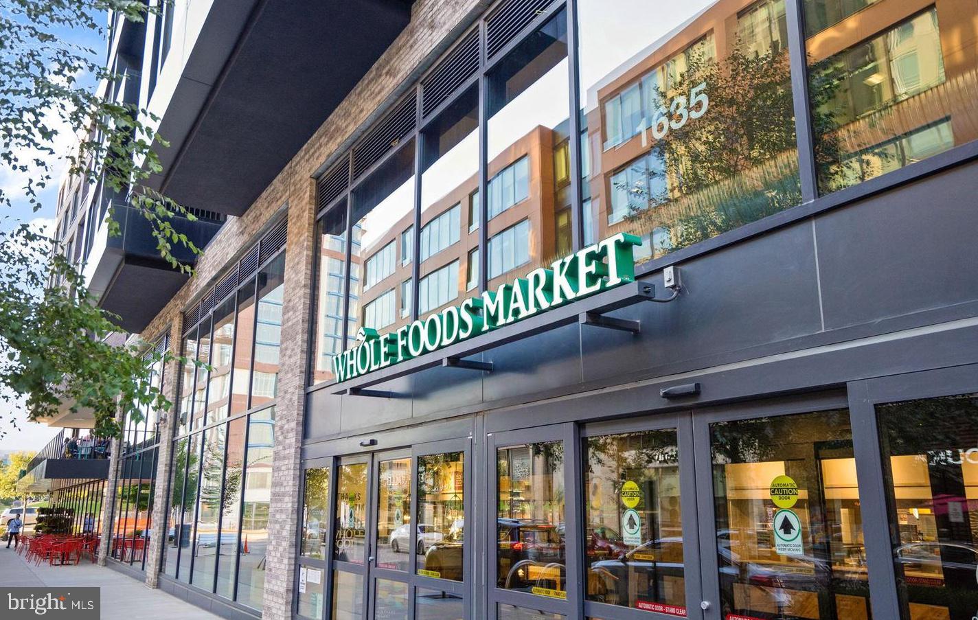 DUNN LORING WOODS - Residential