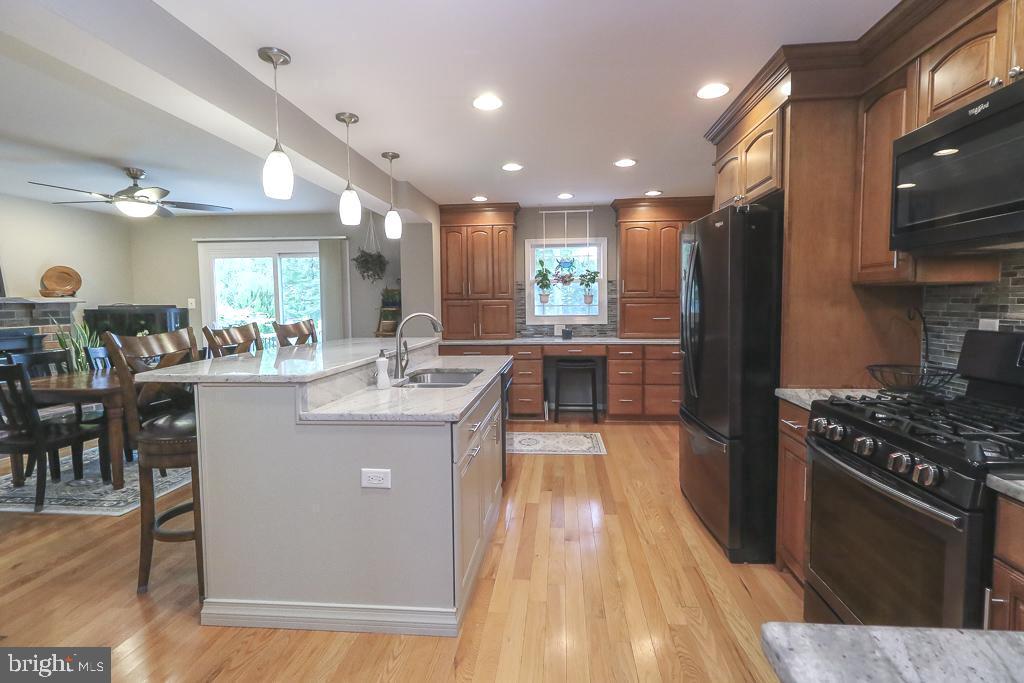 STEWARTS LANDING - Residential