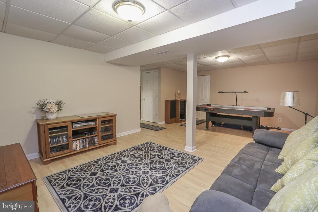 STEWARTS LANDING - Residential