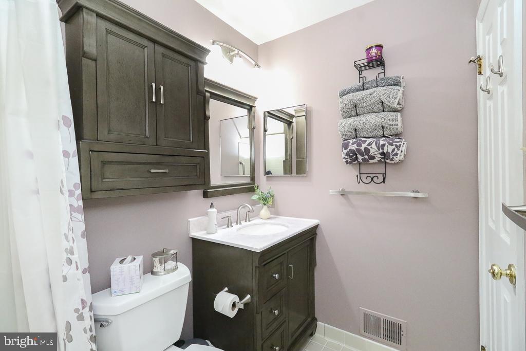 STEWARTS LANDING - Residential