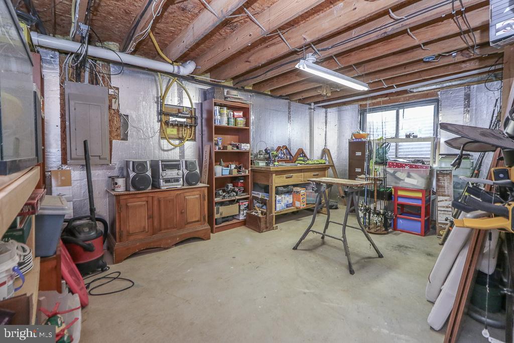 STEWARTS LANDING - Residential