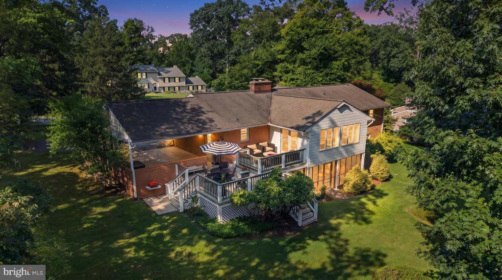 Photo of 910 Huntsman Rd, TOWSON, MD 21286 (MLS # MDBC2172776)