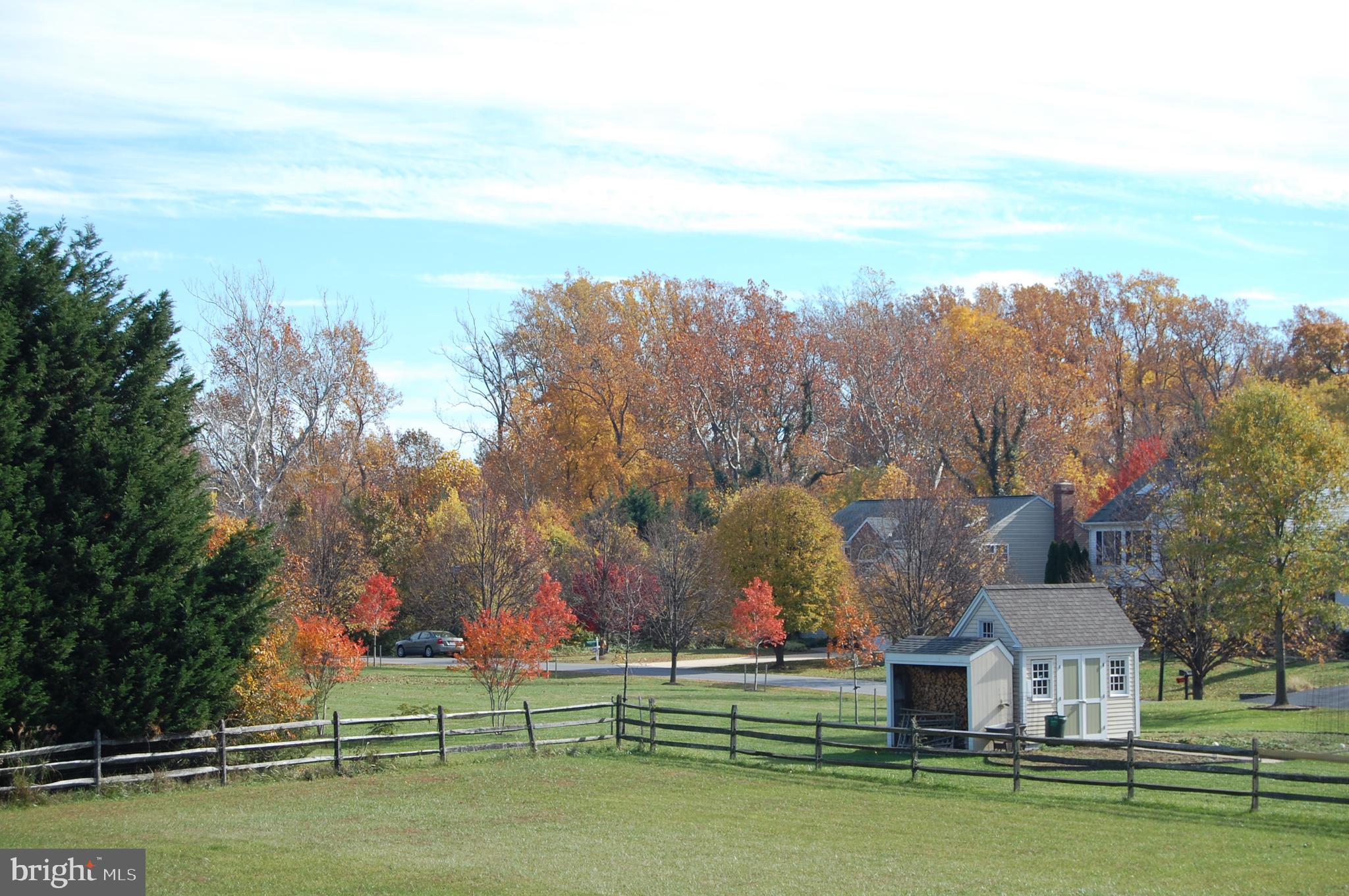 PLEASANT PLAINS - Residential