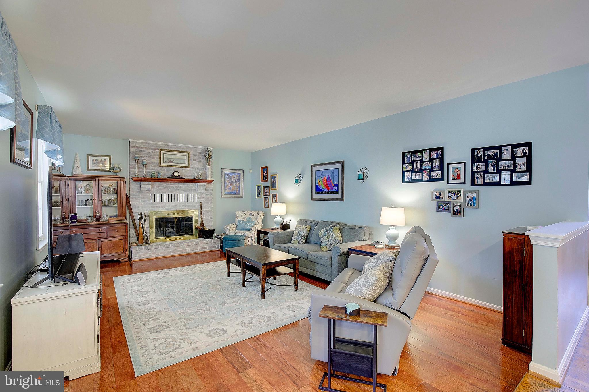 PLEASANT PLAINS - Residential