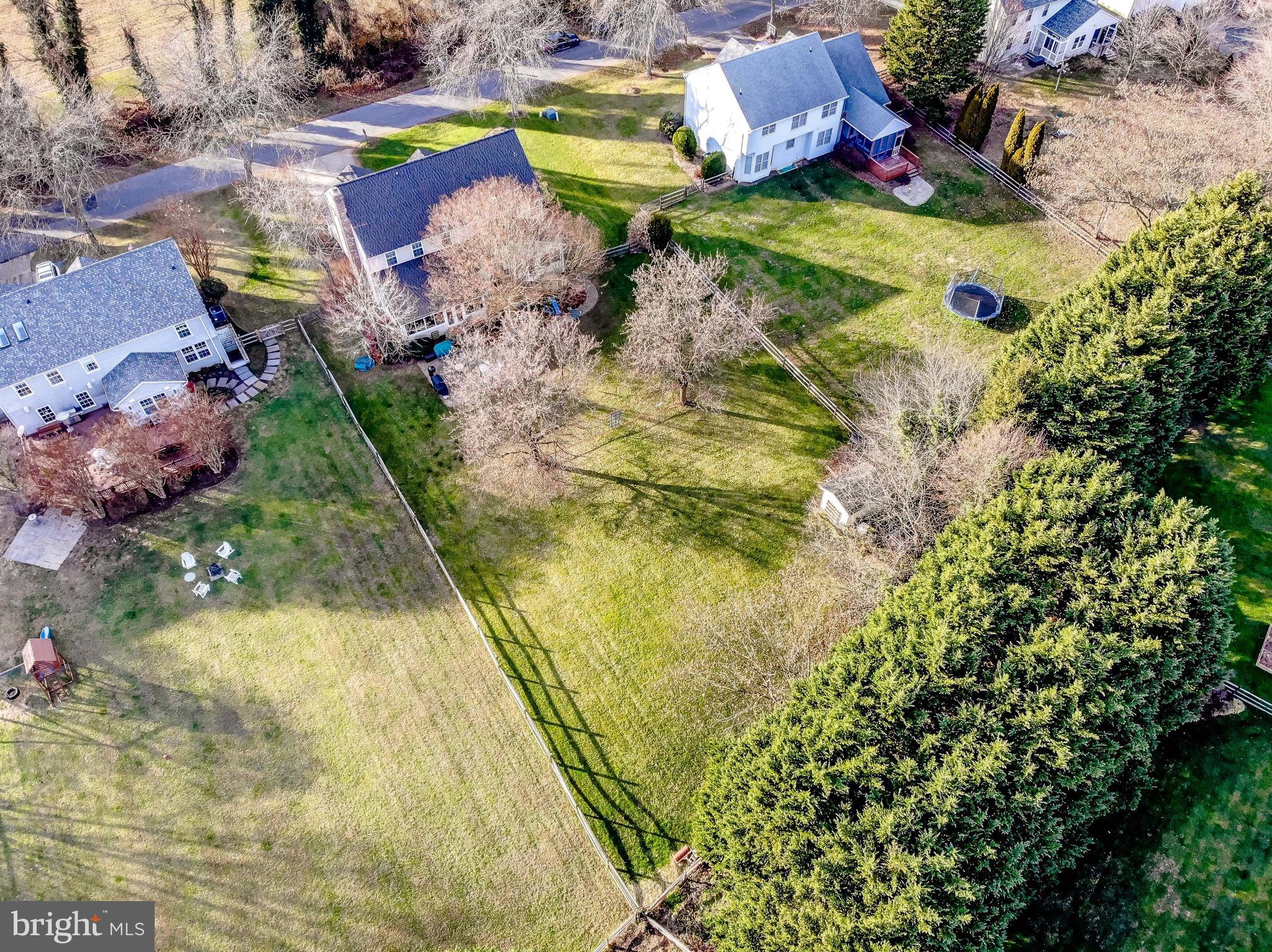 PLEASANT PLAINS - Residential