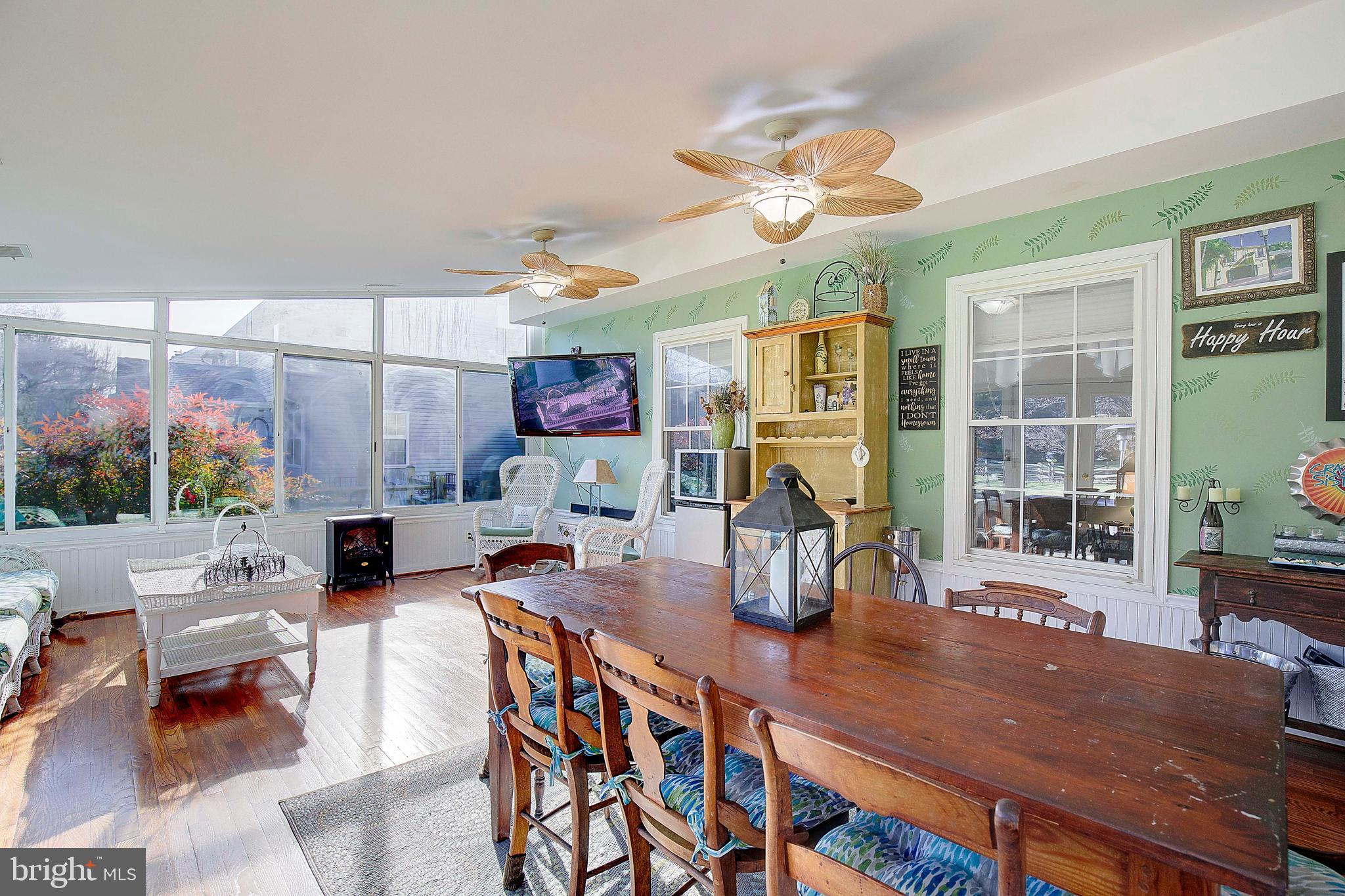 PLEASANT PLAINS - Residential