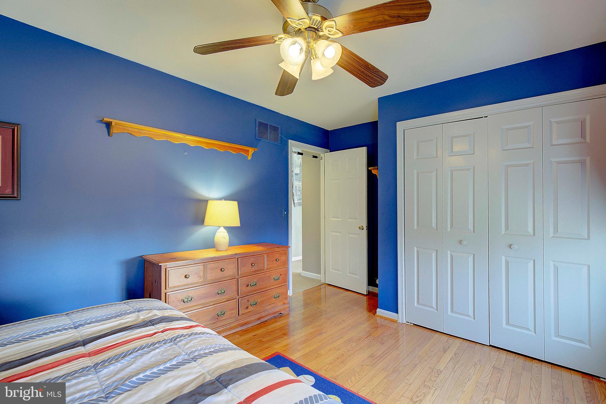 PLEASANT PLAINS - Residential