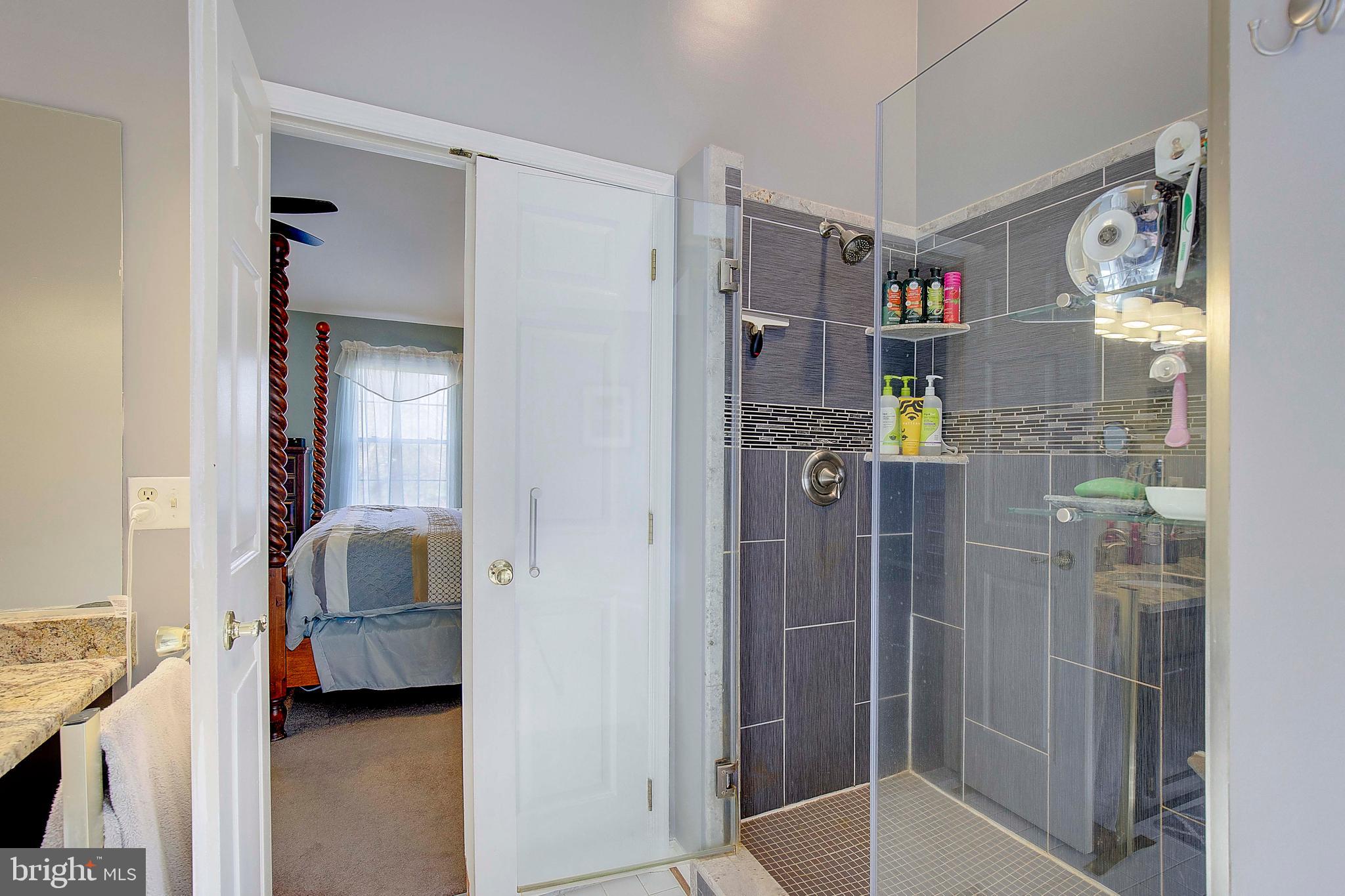 PLEASANT PLAINS - Residential