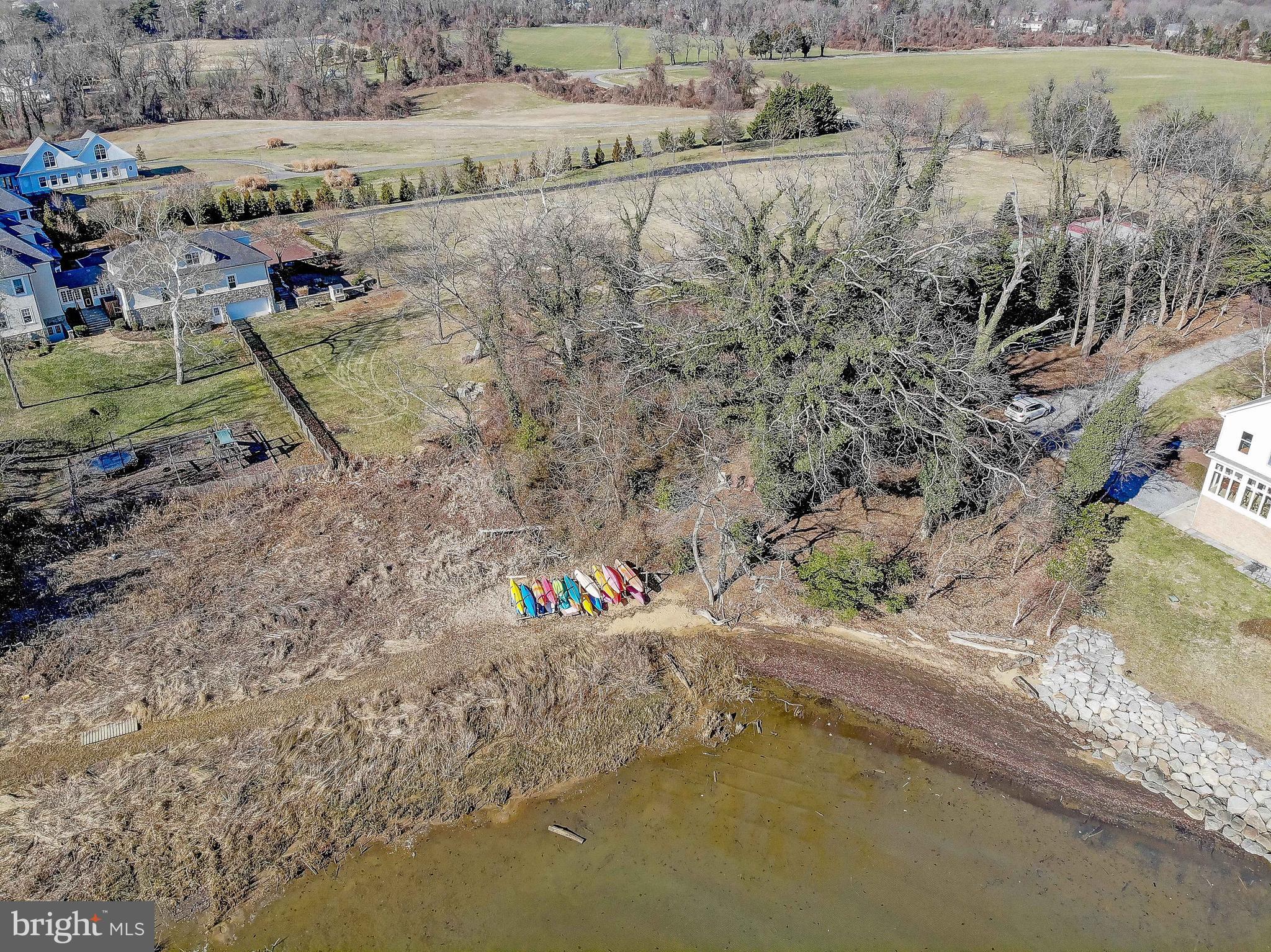 PLEASANT PLAINS - Residential