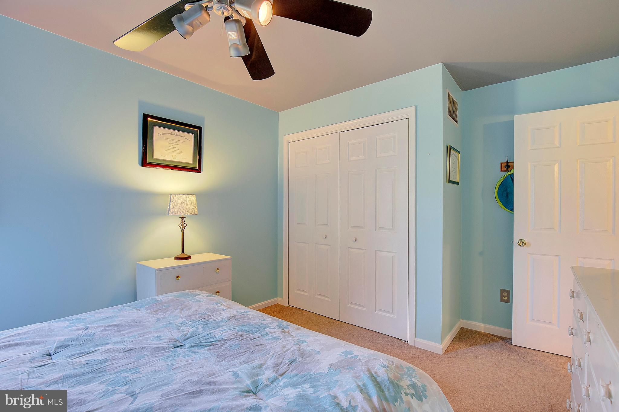 PLEASANT PLAINS - Residential