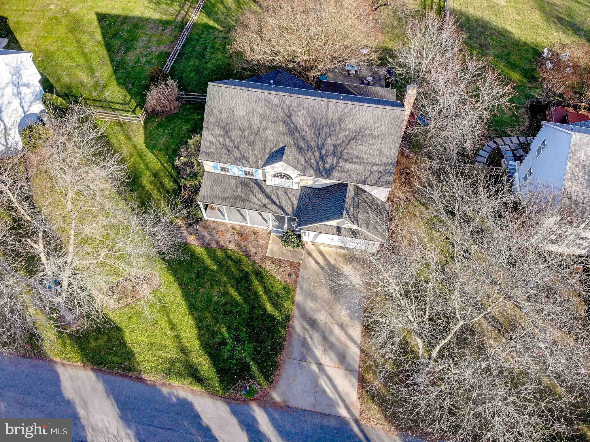 PLEASANT PLAINS - Residential