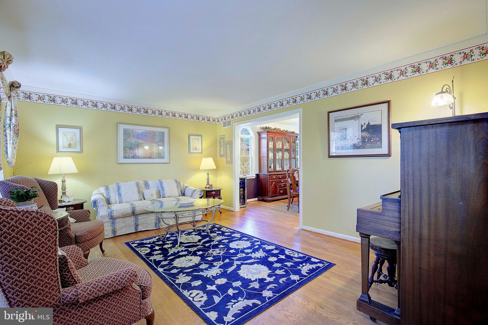 PLEASANT PLAINS - Residential