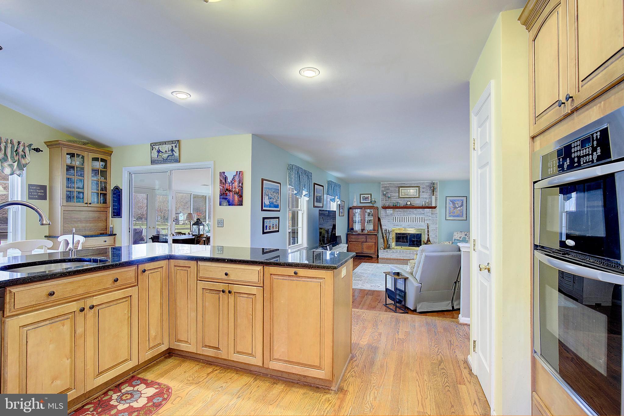 PLEASANT PLAINS - Residential