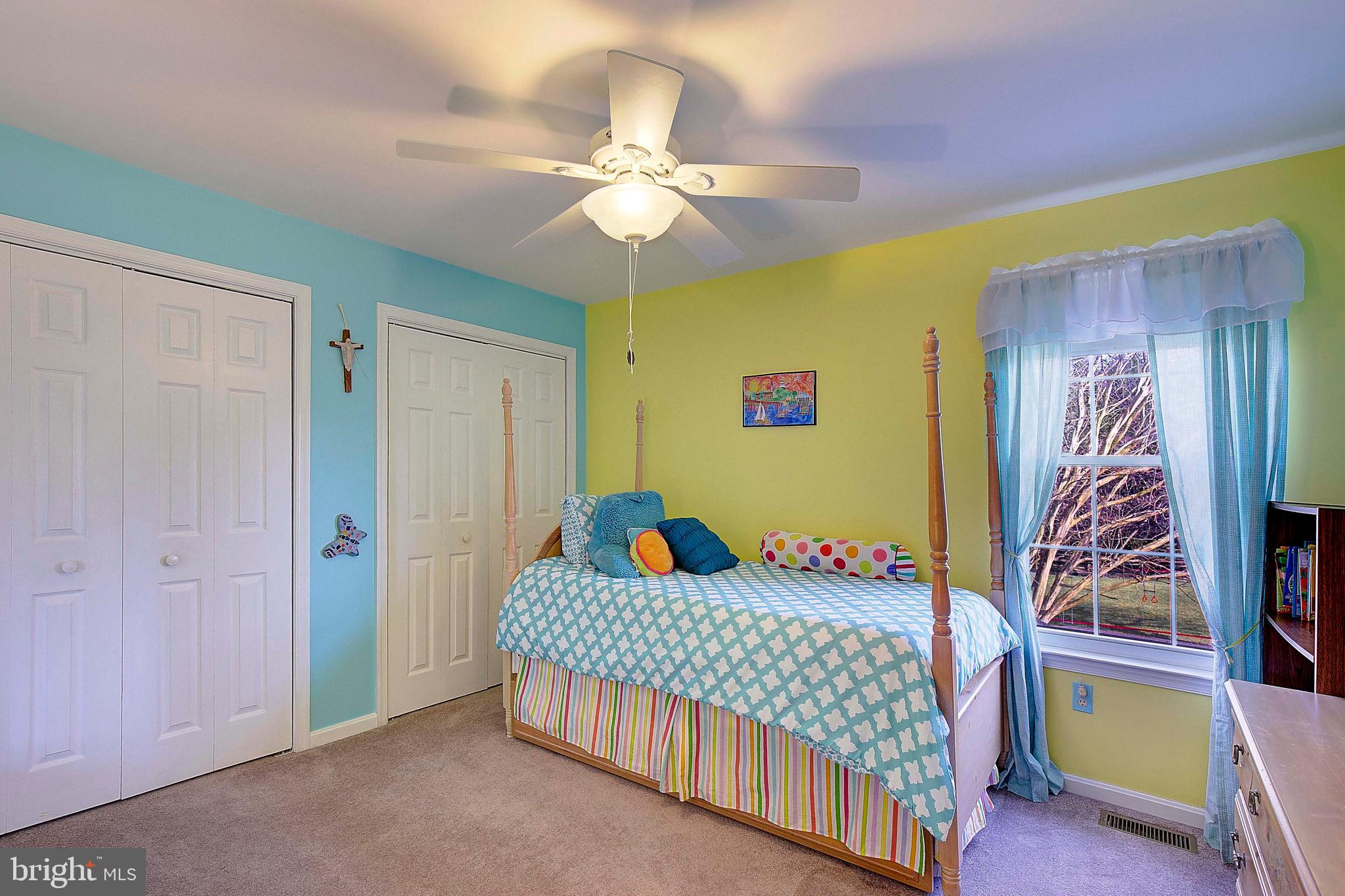 PLEASANT PLAINS - Residential