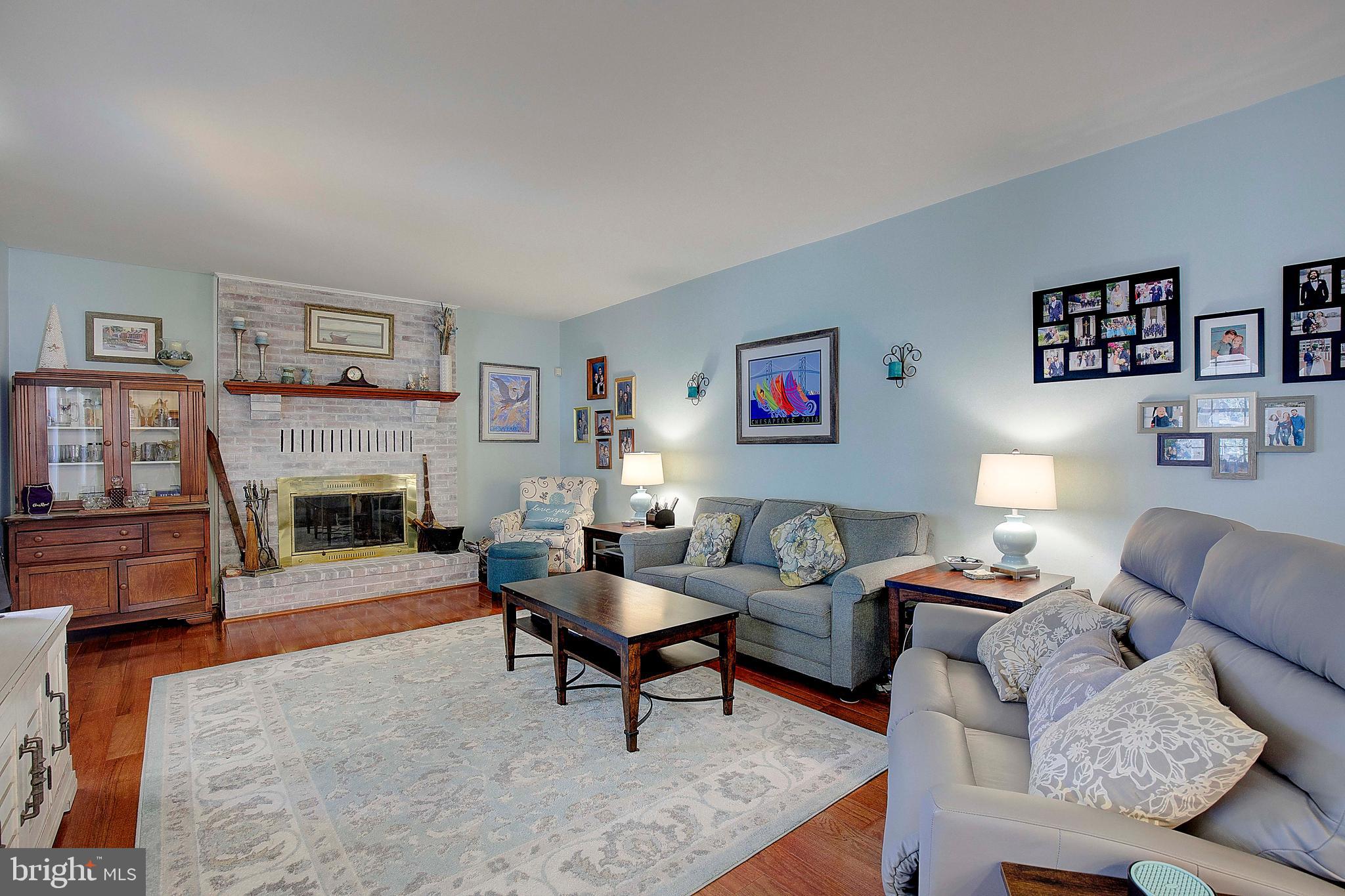 PLEASANT PLAINS - Residential