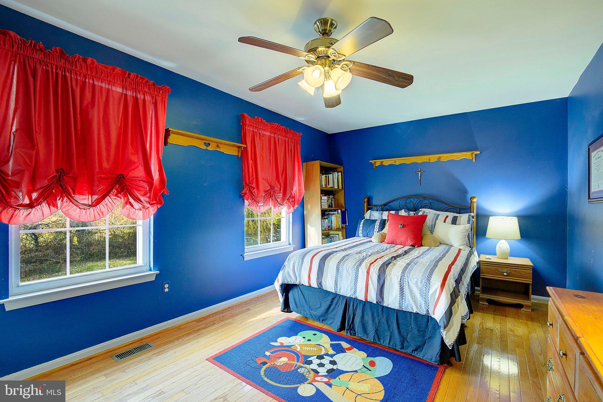 PLEASANT PLAINS - Residential