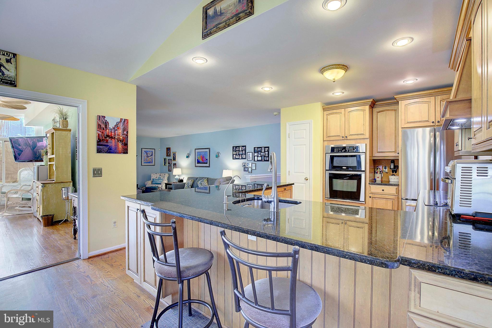 PLEASANT PLAINS - Residential