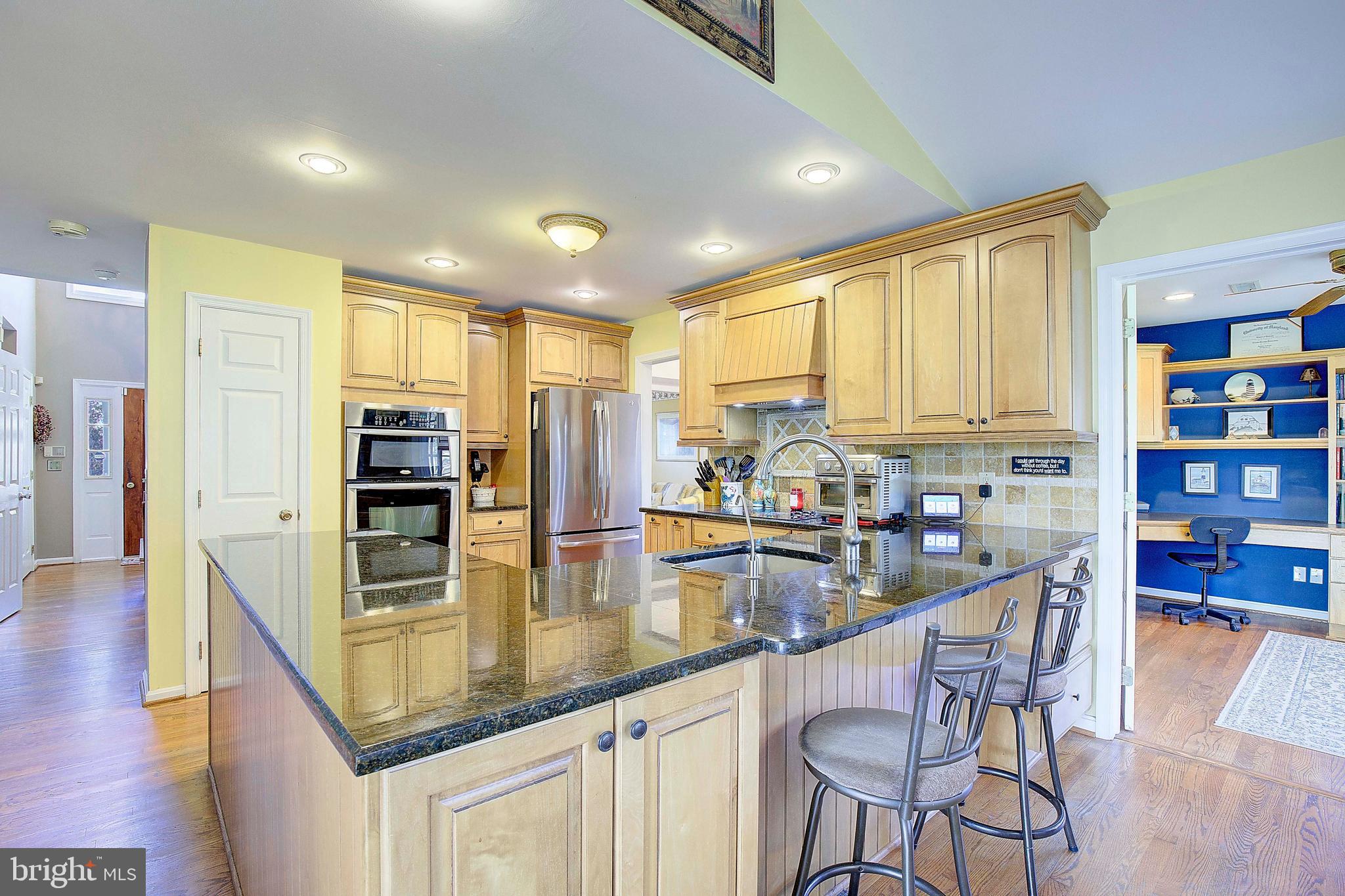 PLEASANT PLAINS - Residential