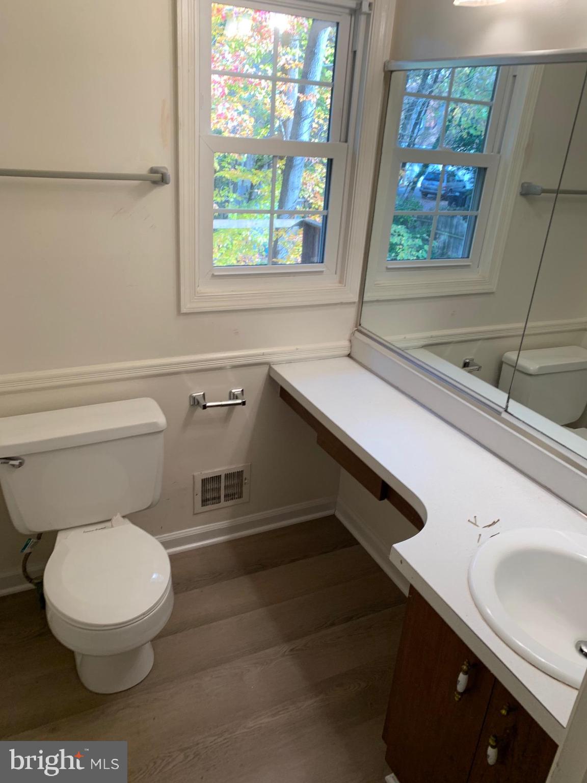 KEENE MILL STATION - Residential Lease