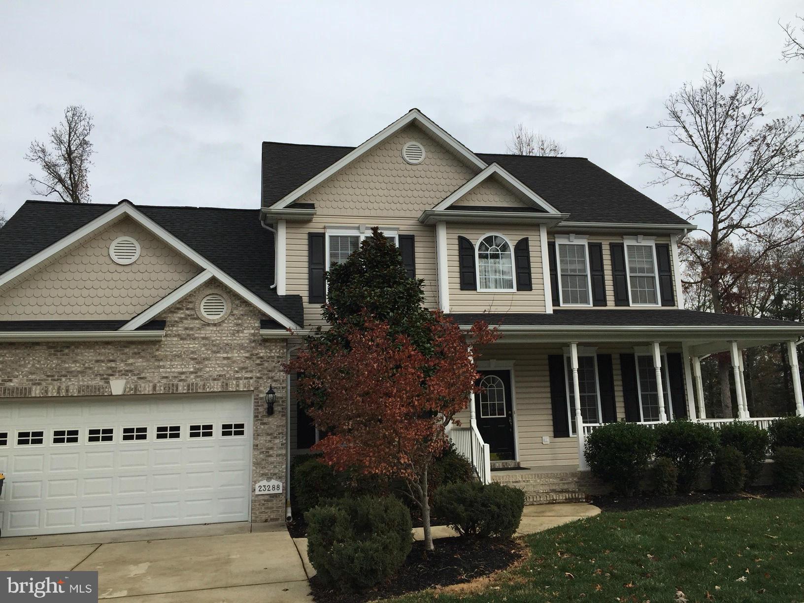 ESTATES AT SINGLETREE - Residential Lease