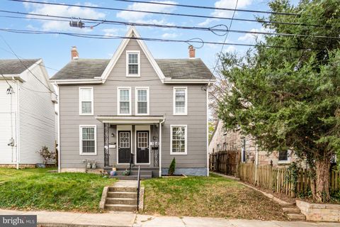 320 FORT STREET SHIPPENSBURG PA 17257