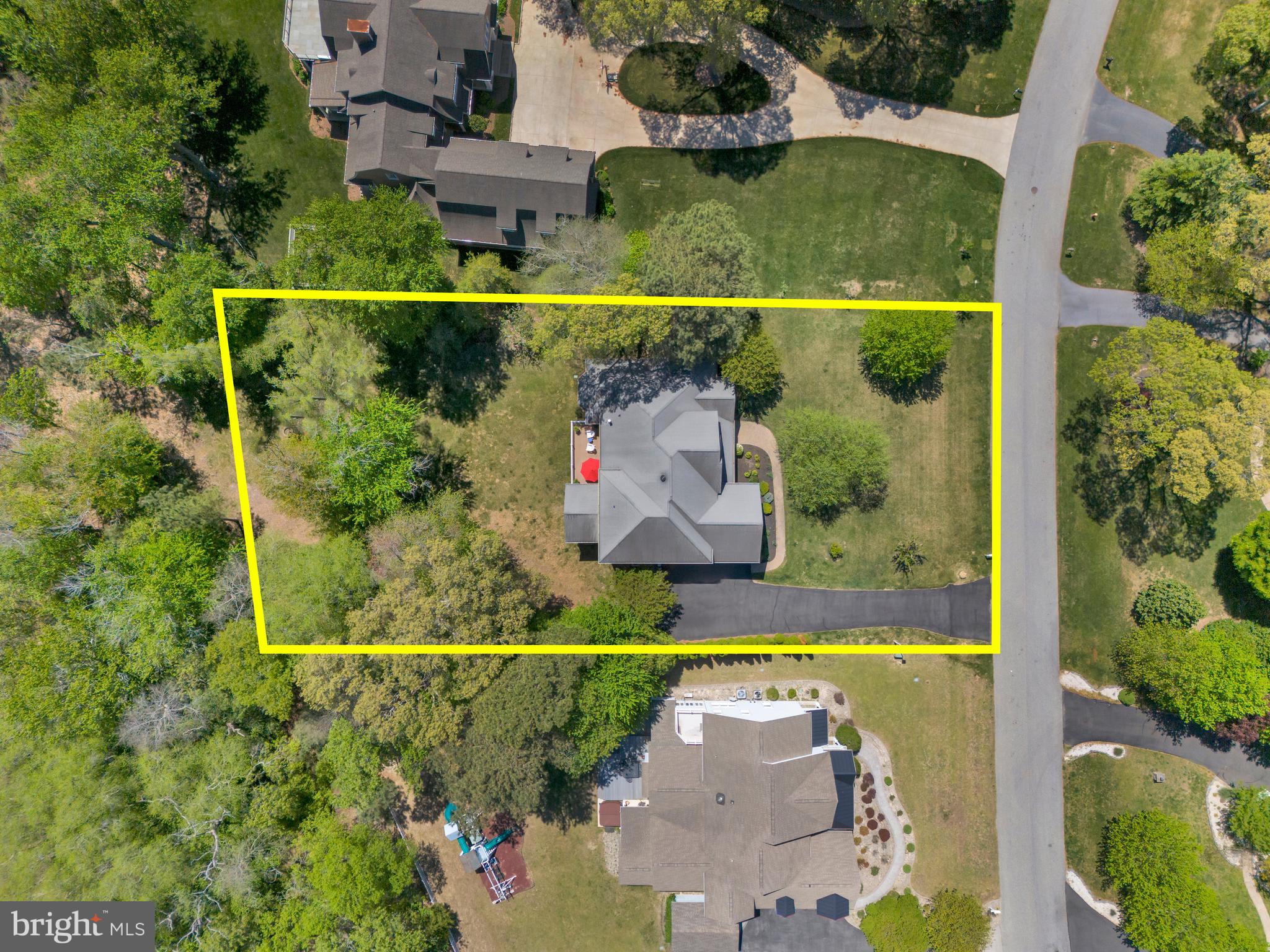 WOLFE POINTE - Residential