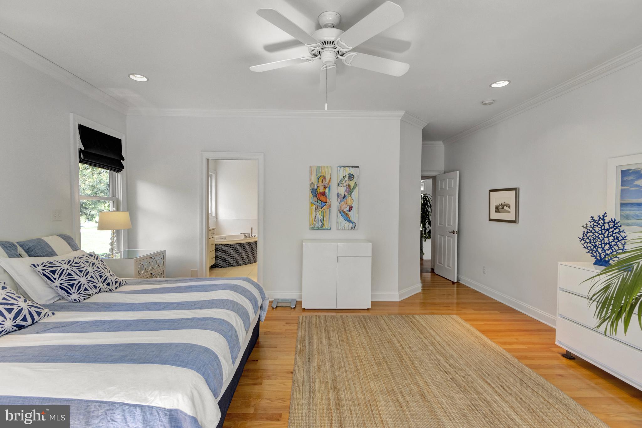 WOLFE POINTE - Residential