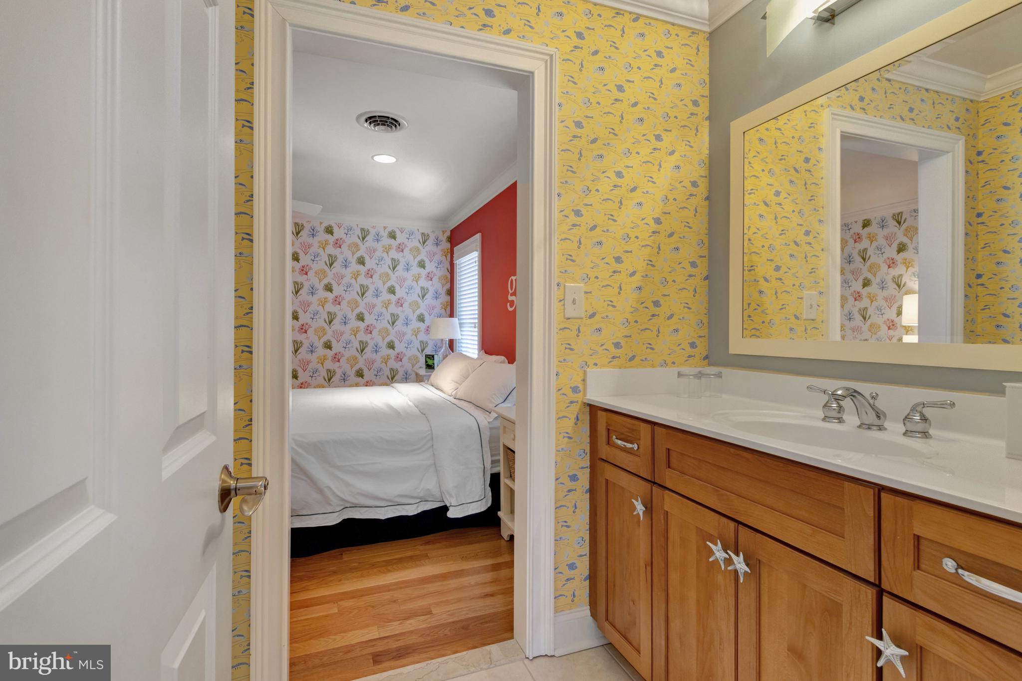 WOLFE POINTE - Residential