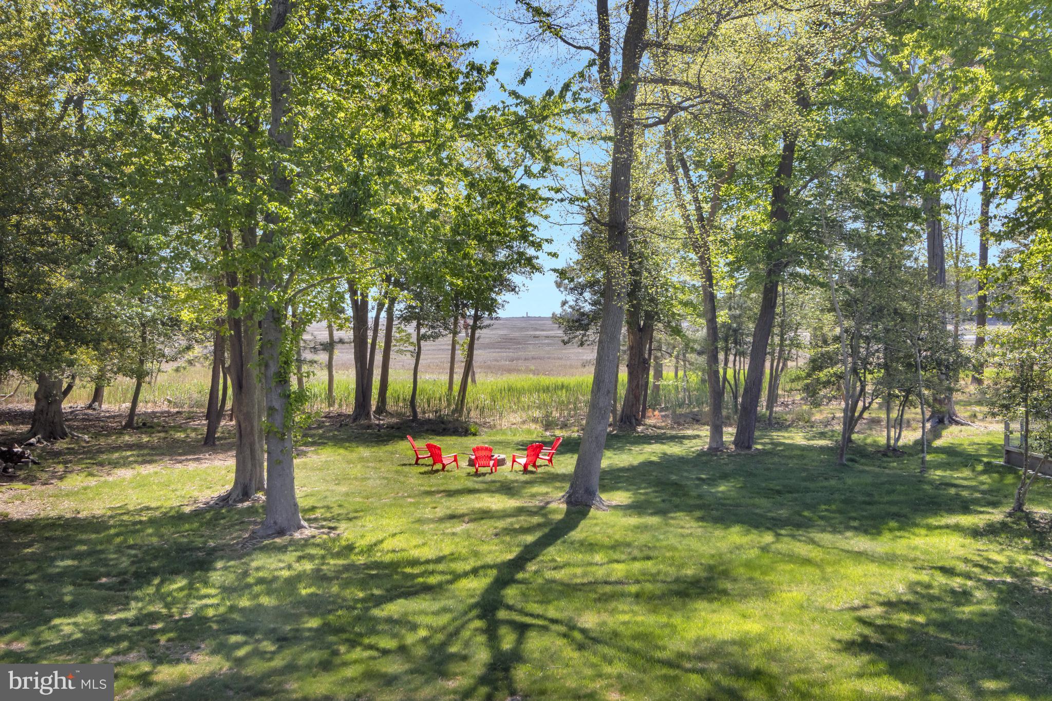 WOLFE POINTE - Residential