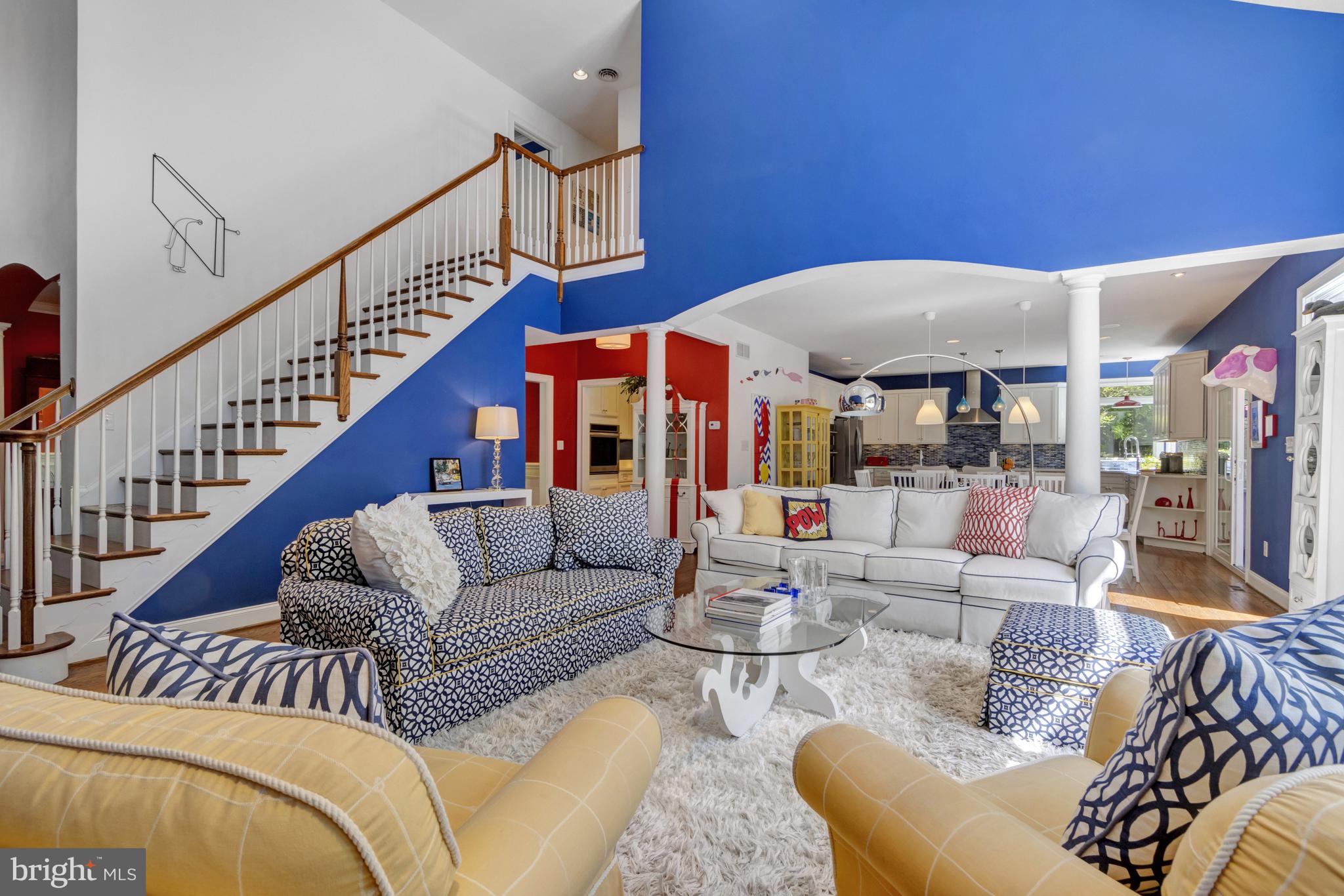 WOLFE POINTE - Residential