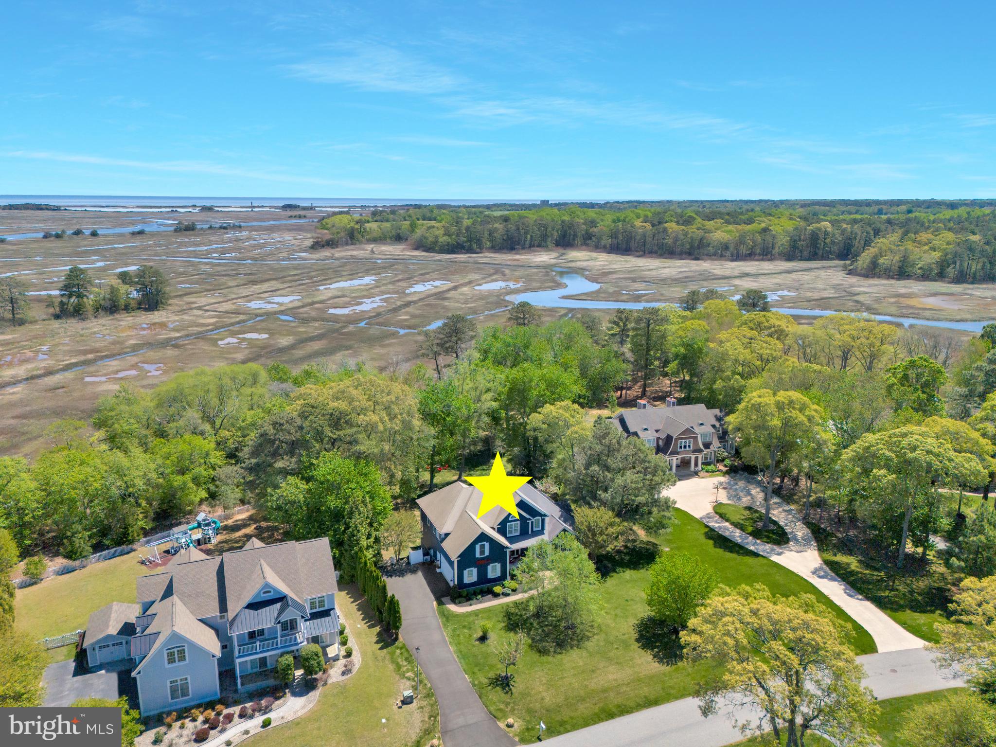 WOLFE POINTE - Residential