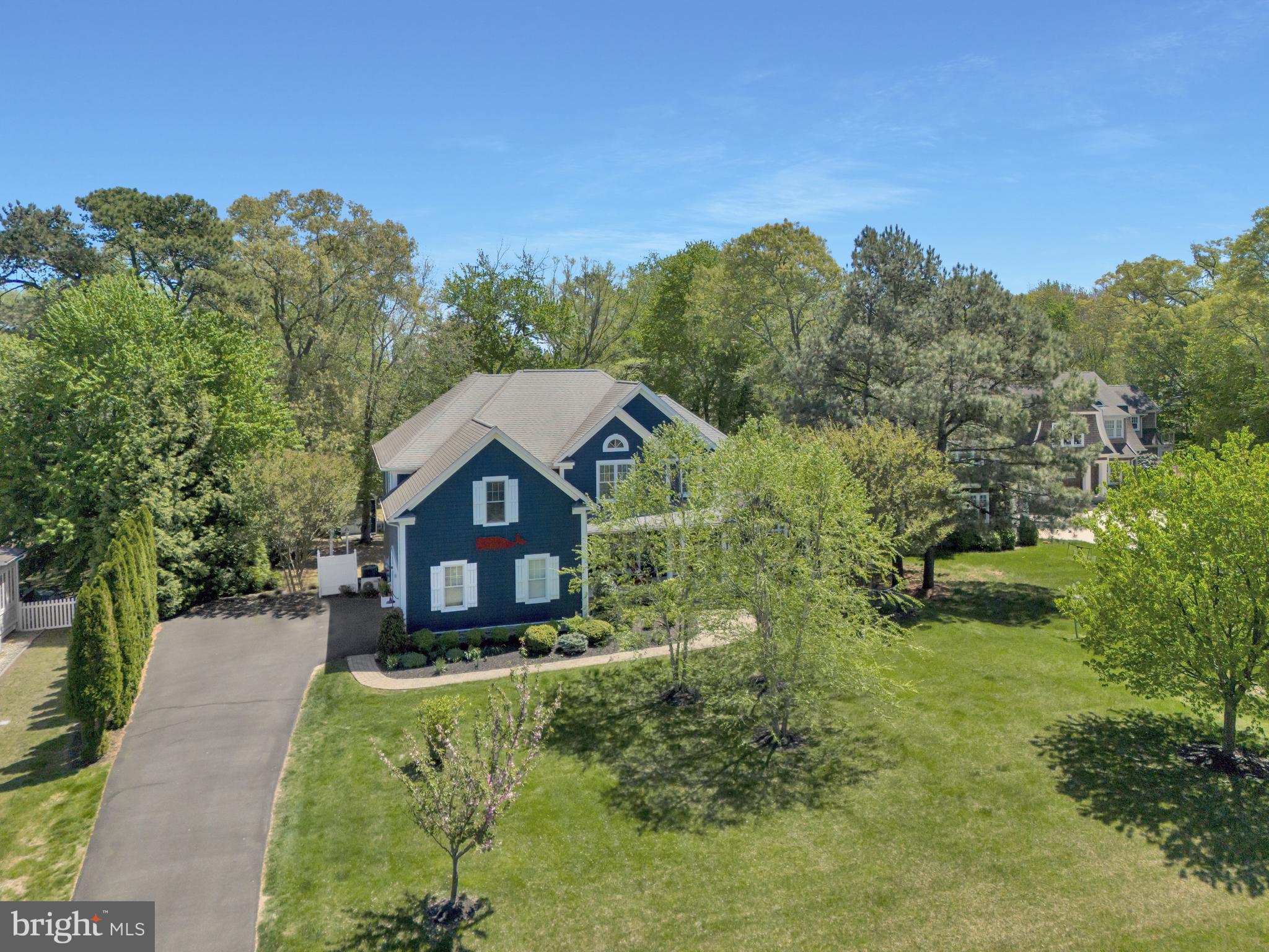 WOLFE POINTE - Residential