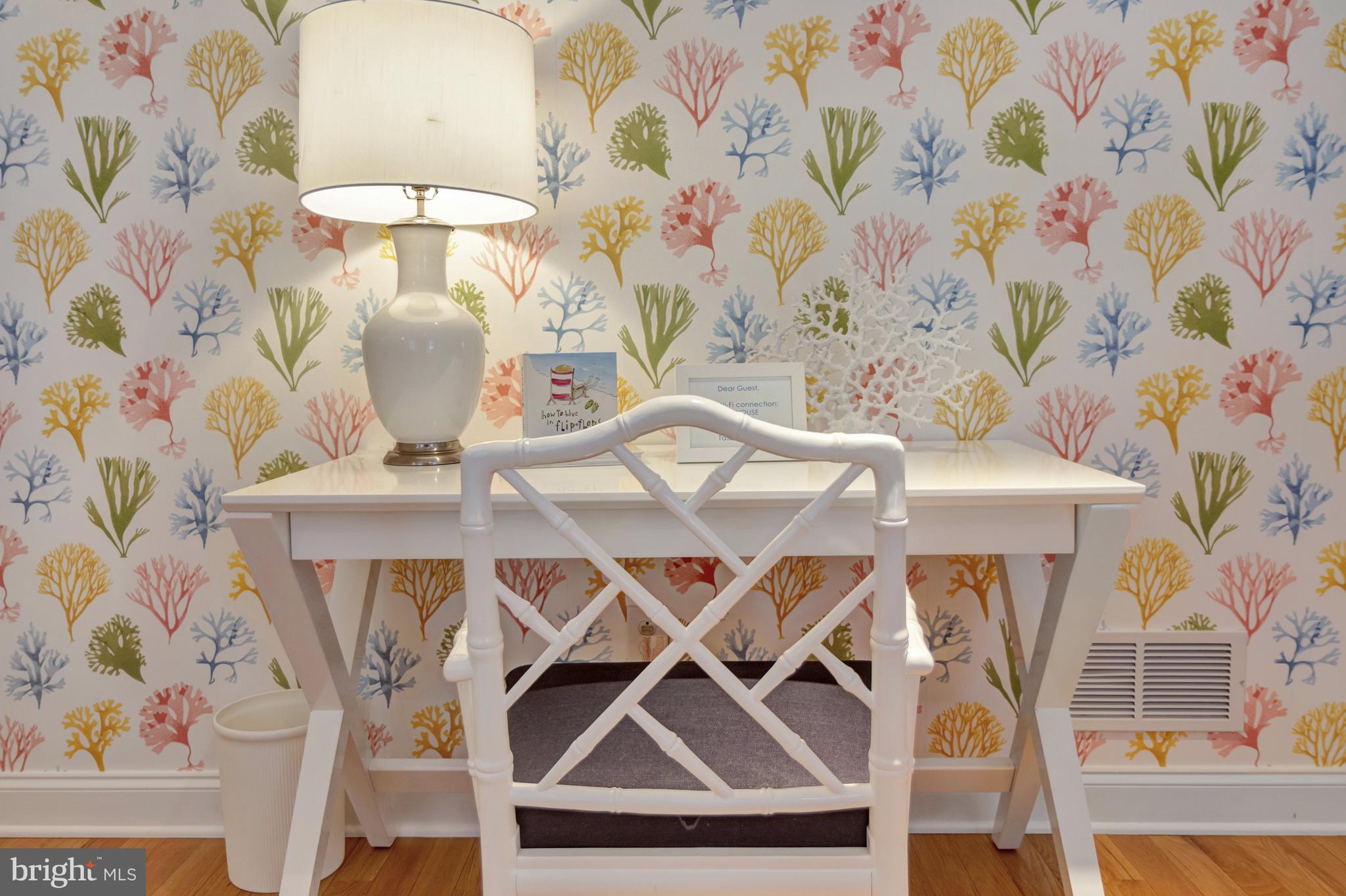 WOLFE POINTE - Residential