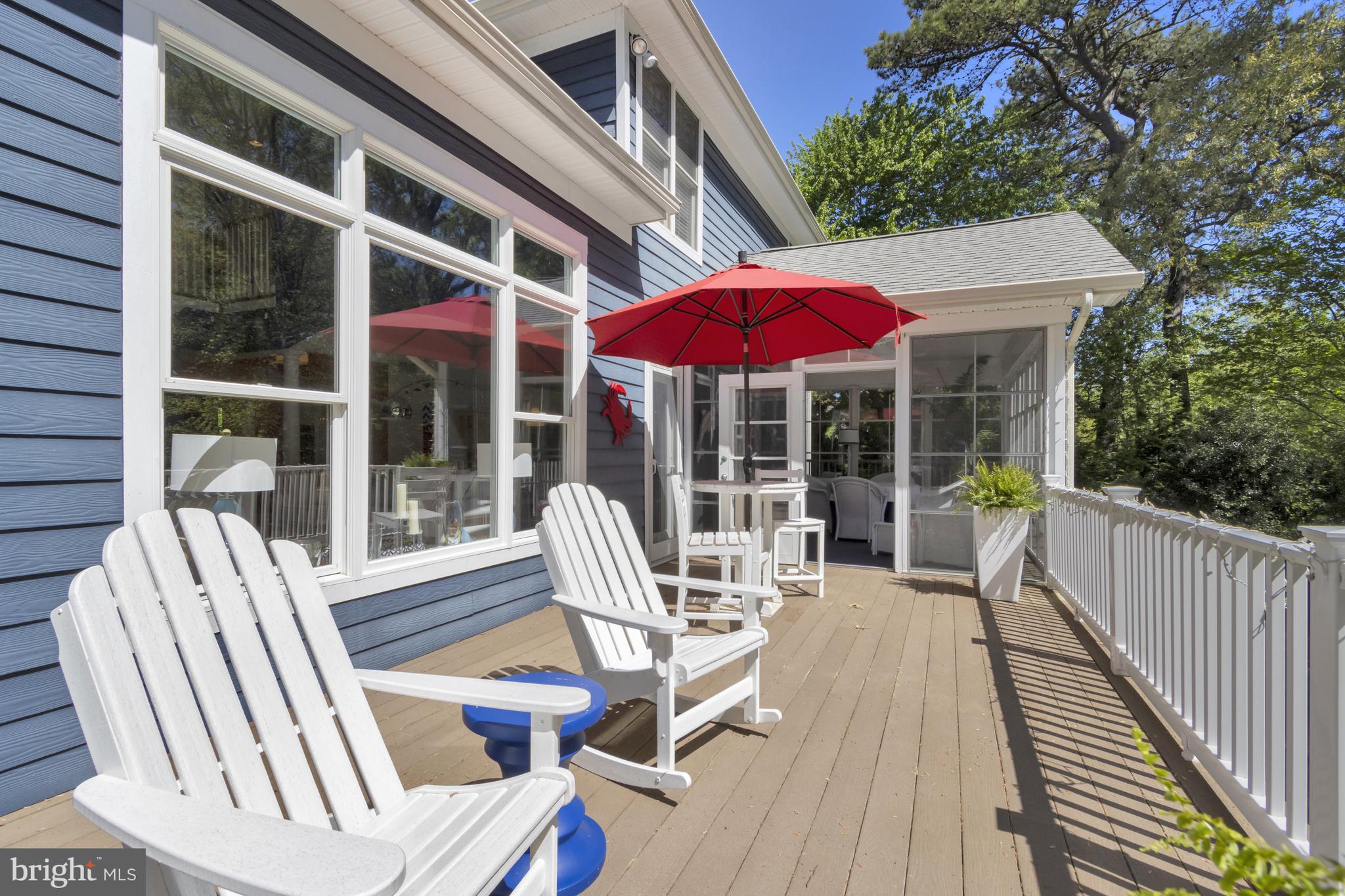 WOLFE POINTE - Residential