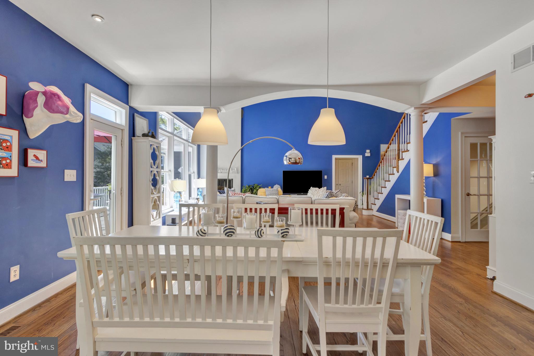 WOLFE POINTE - Residential