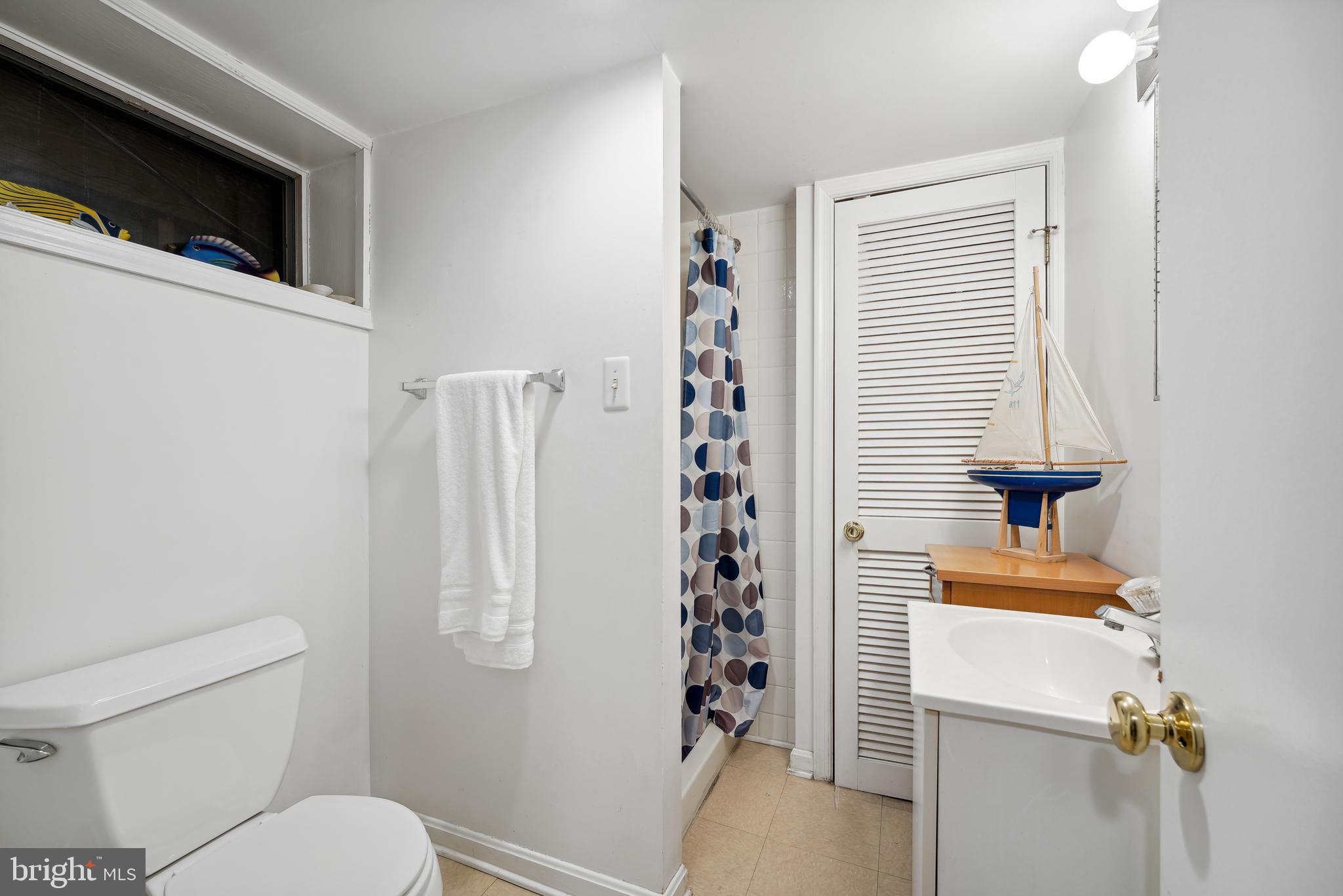 CHEVY CHASE GARDENS - Residential