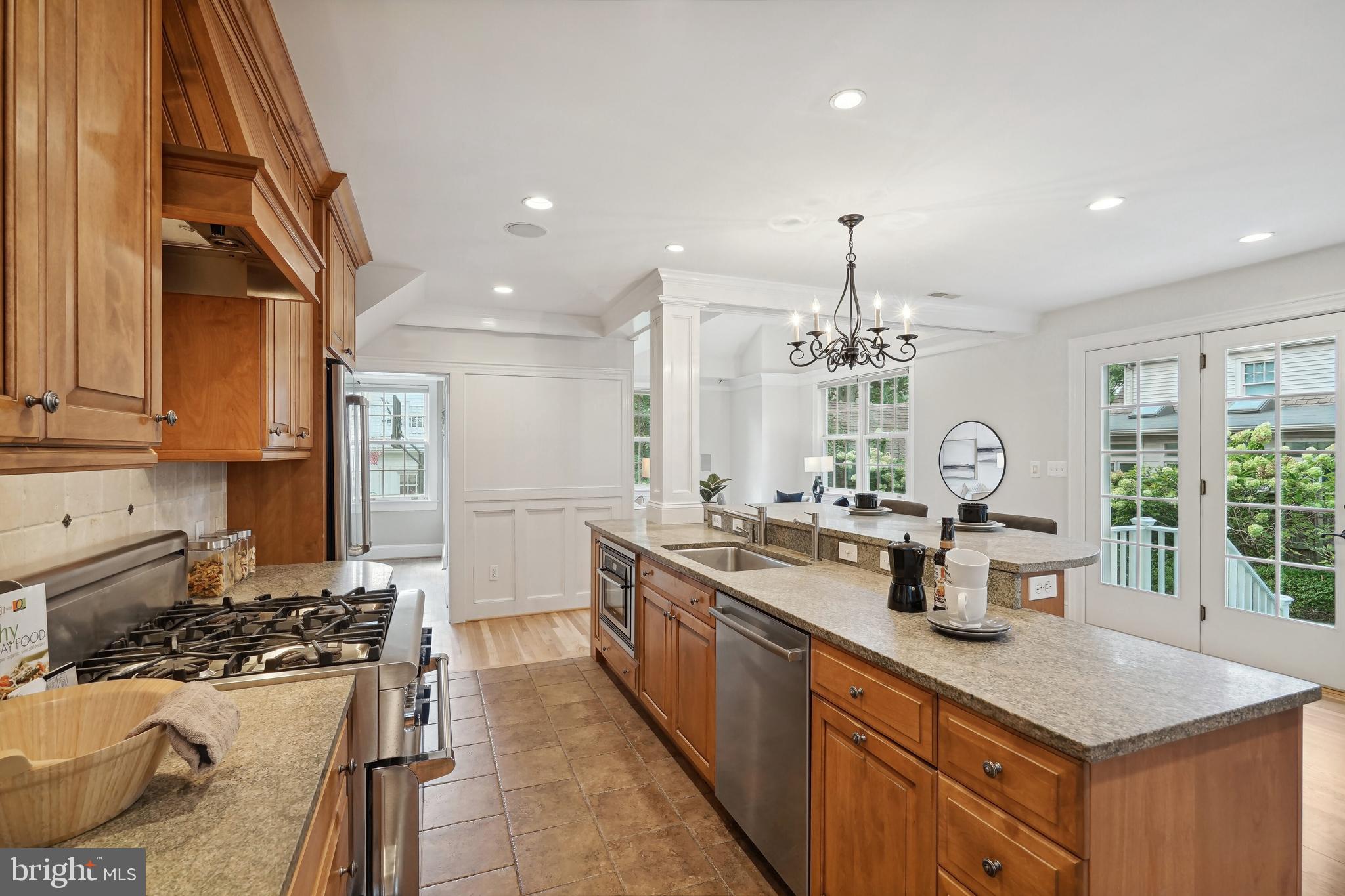 CHEVY CHASE GARDENS - Residential