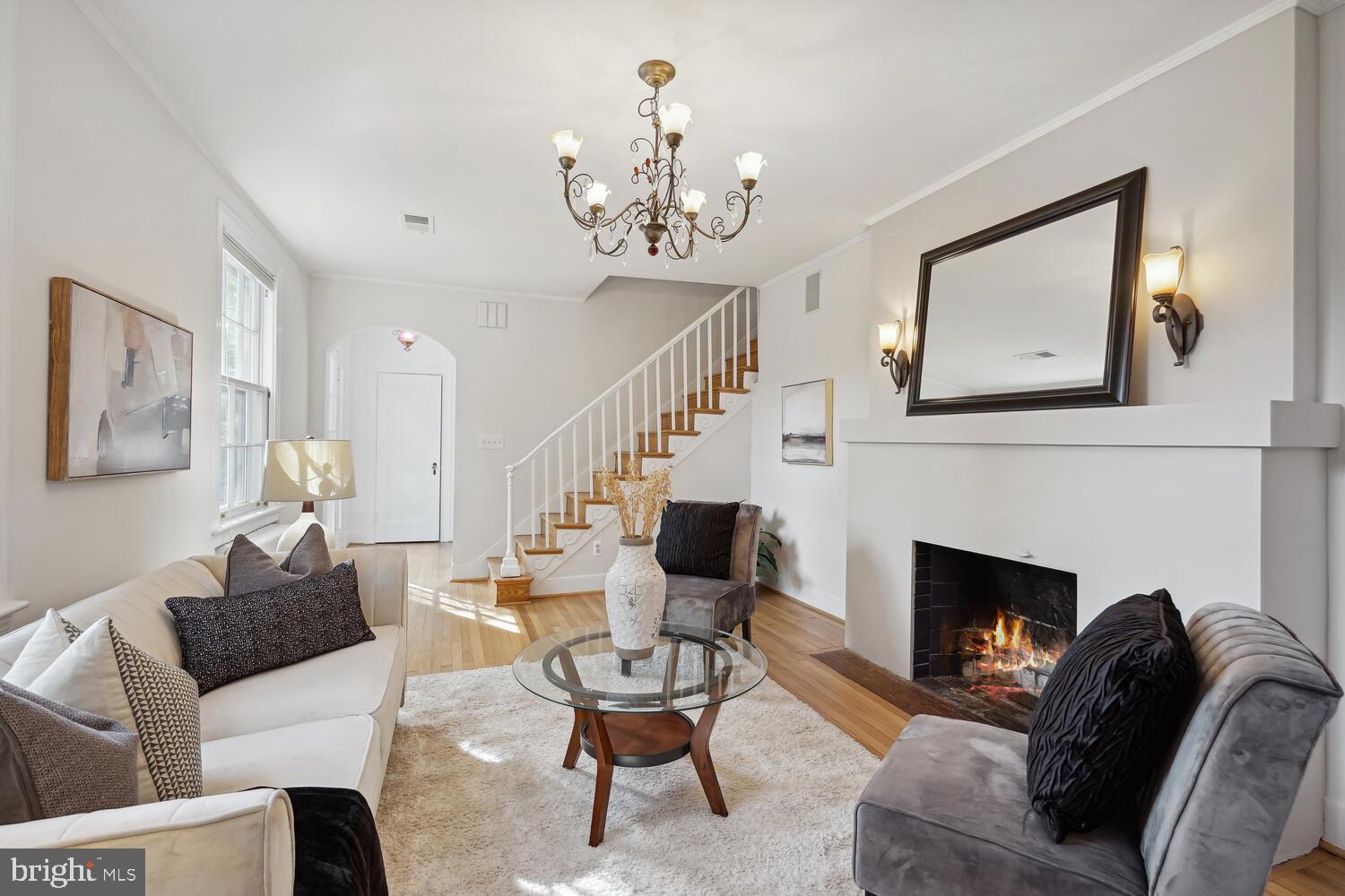 CHEVY CHASE GARDENS - Residential