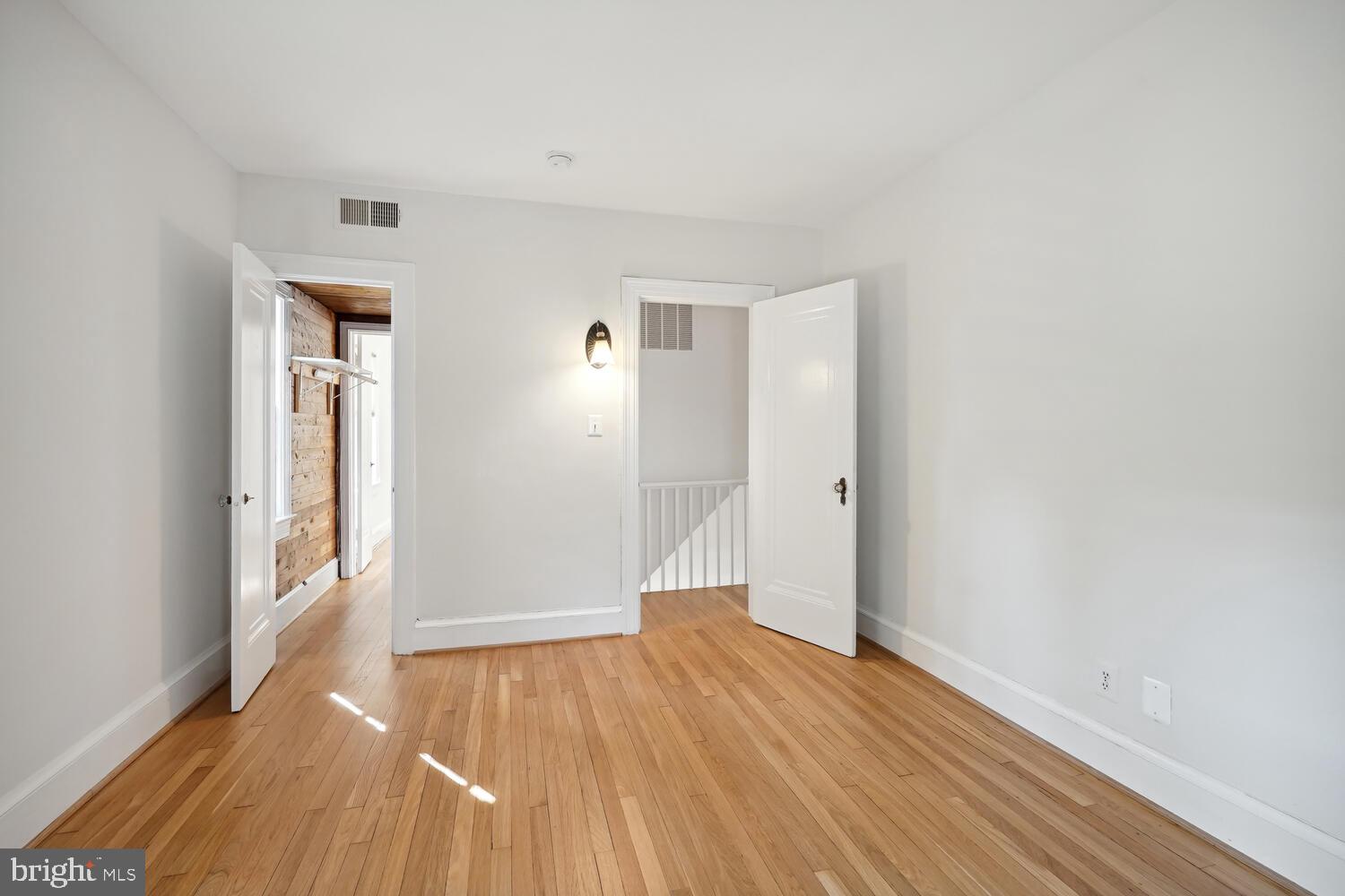 CHEVY CHASE GARDENS - Residential