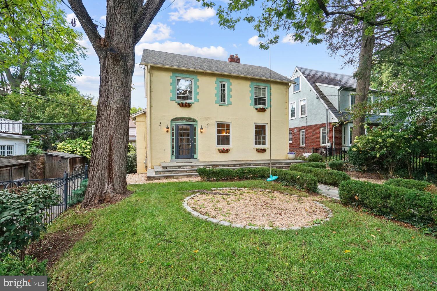 CHEVY CHASE GARDENS - Residential