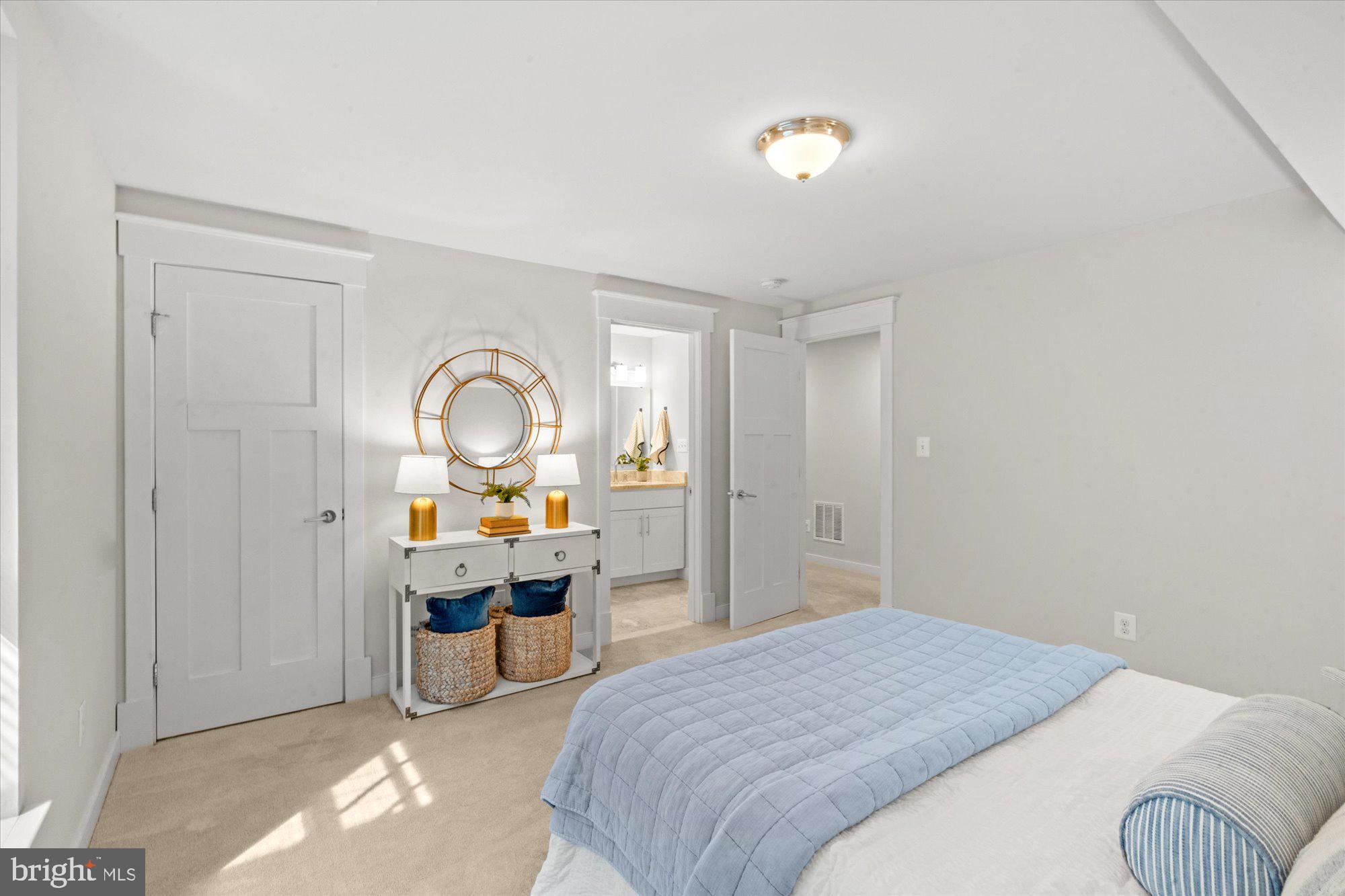 DEL RAY - Residential