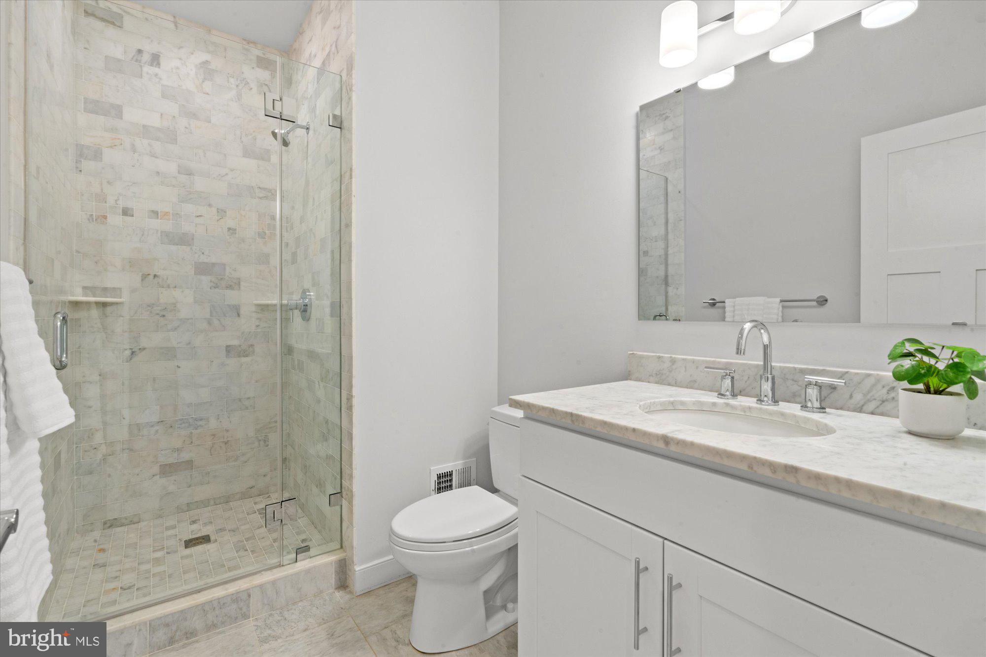 DEL RAY - Residential