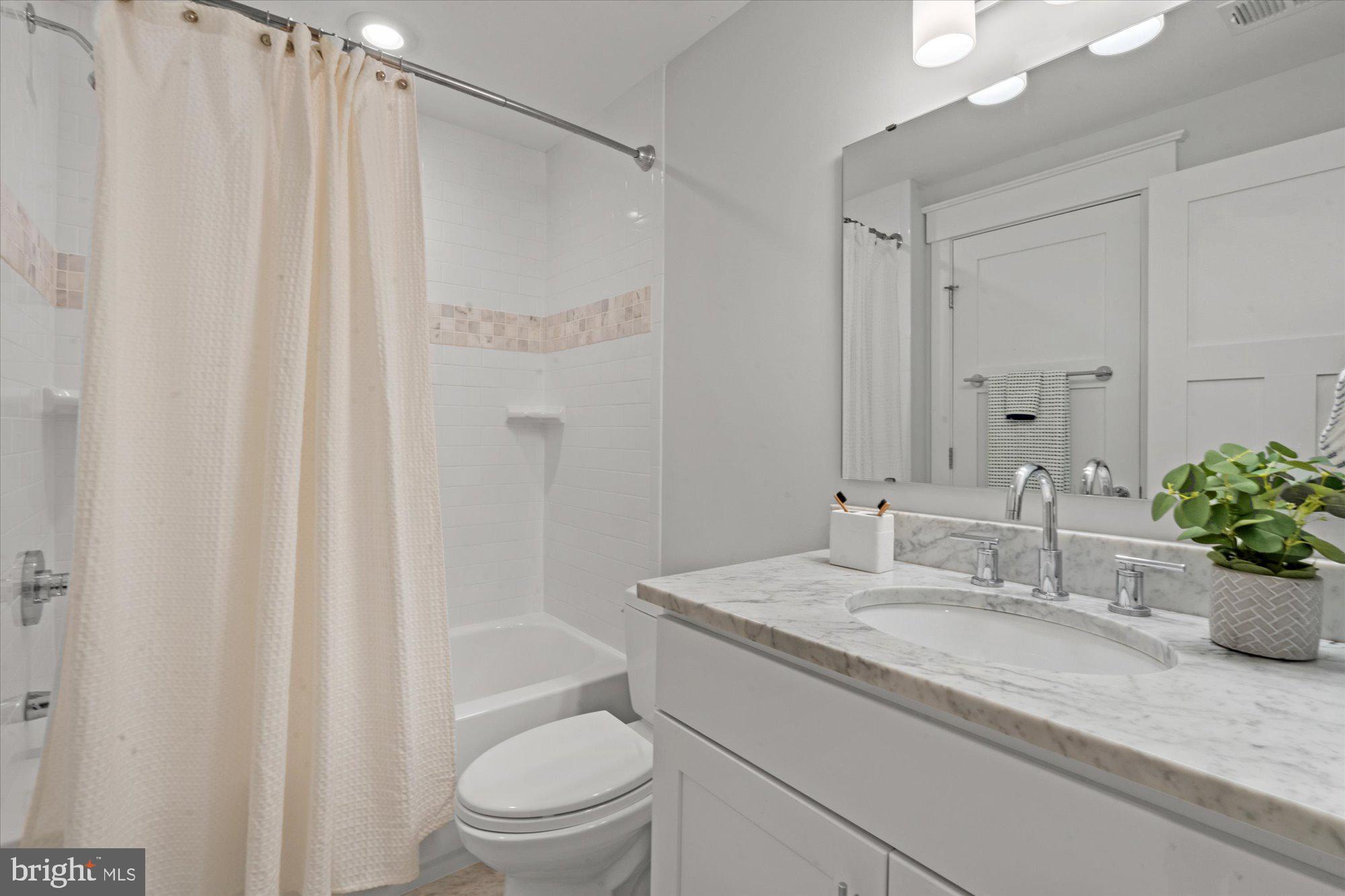 DEL RAY - Residential