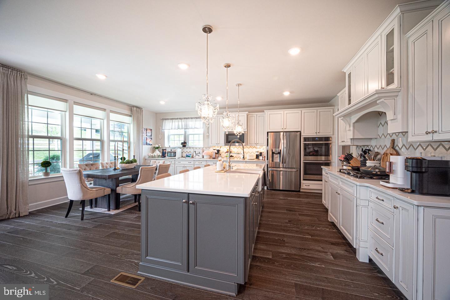 GREYSTONE - Residential