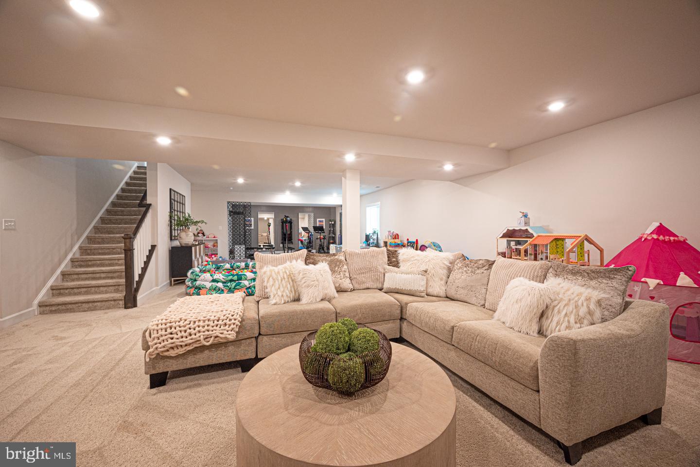 GREYSTONE - Residential