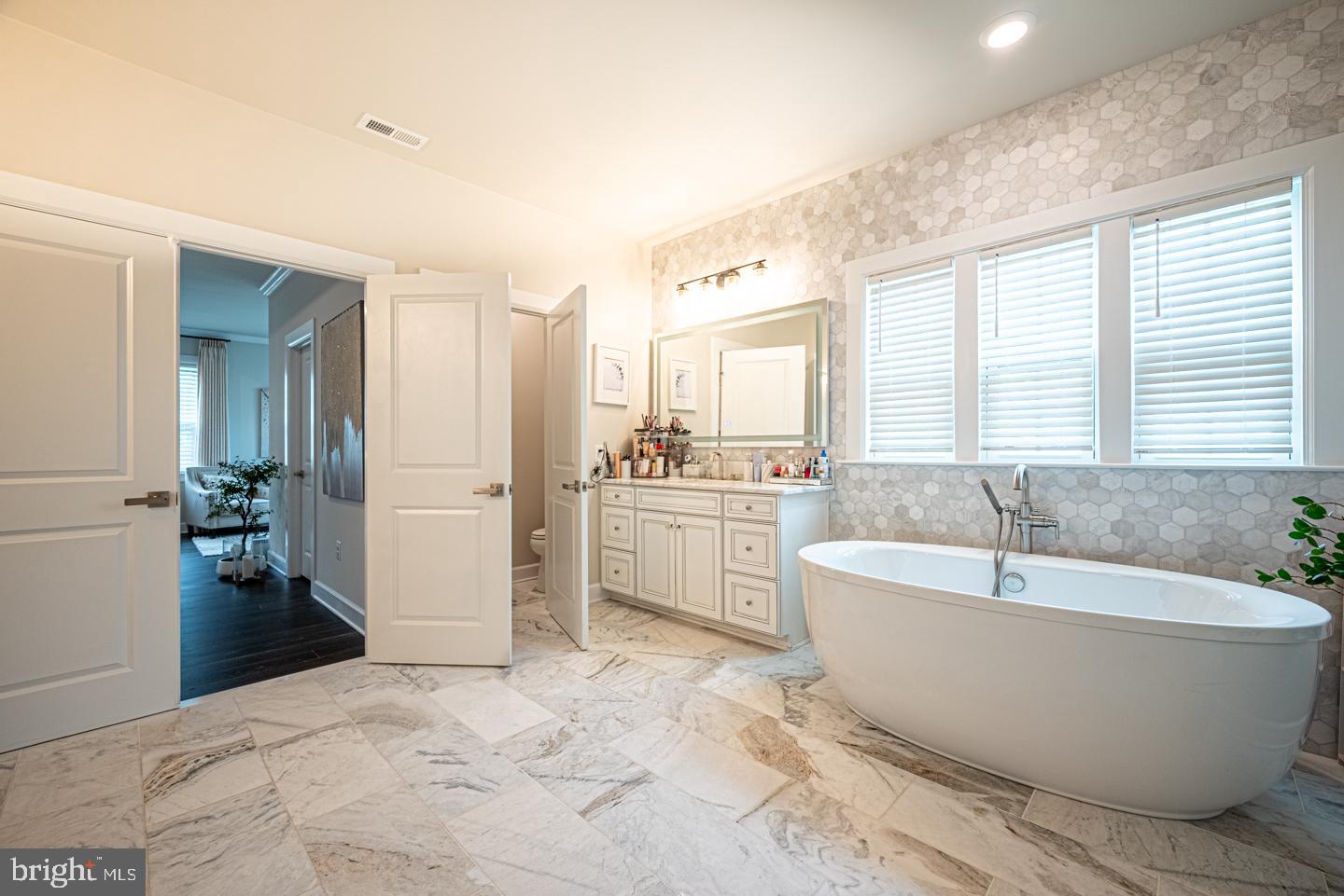 GREYSTONE - Residential