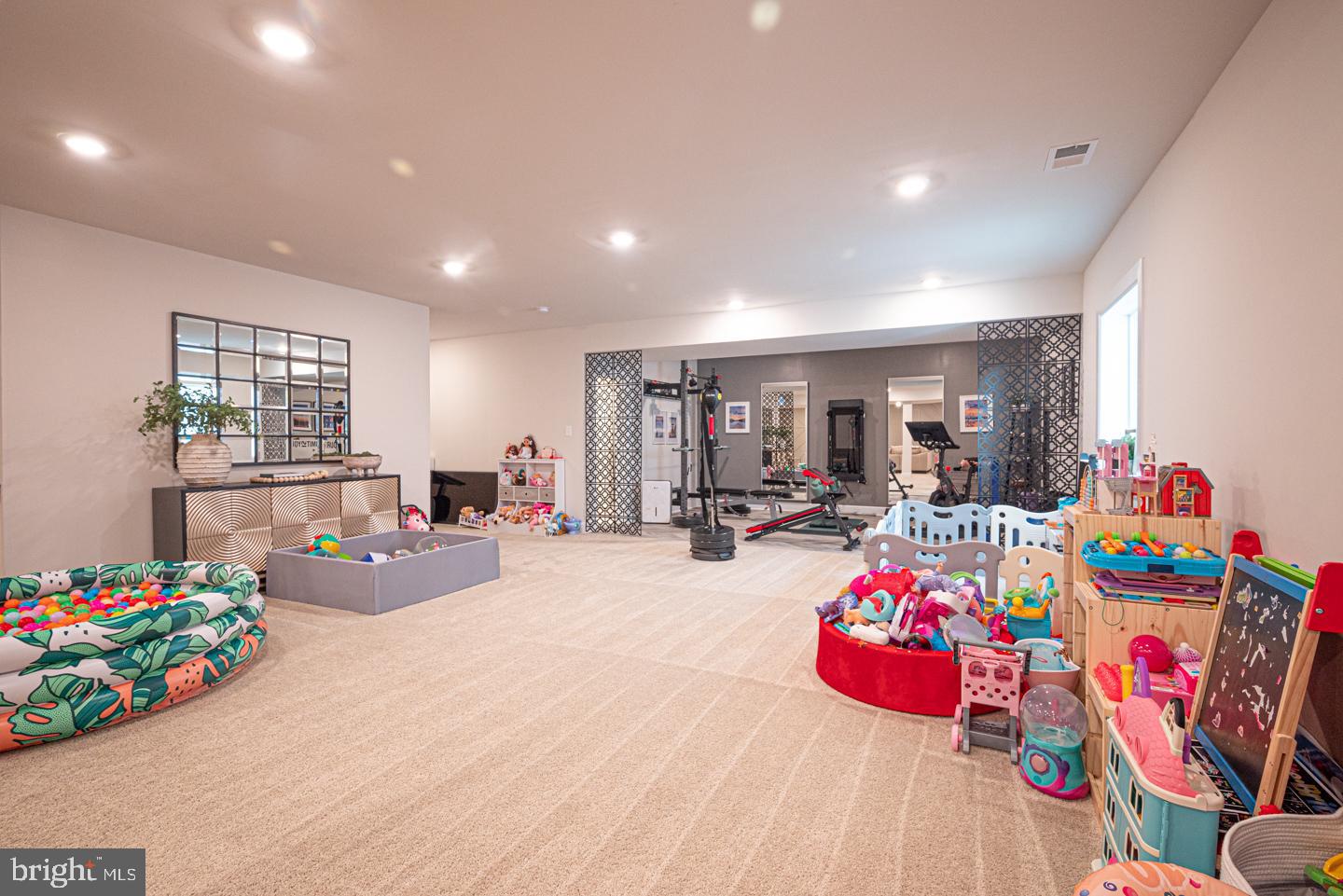 GREYSTONE - Residential