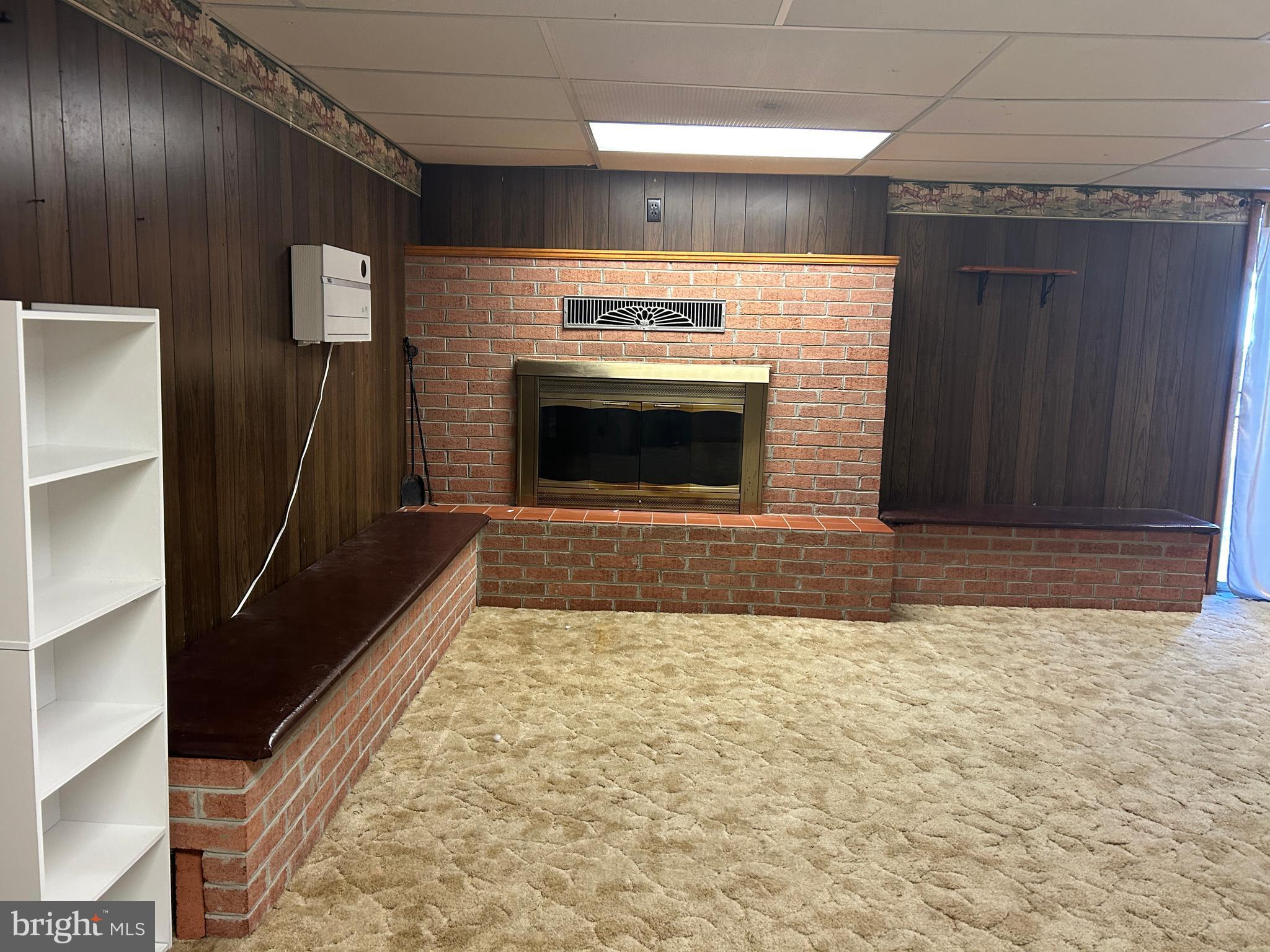 SUNRISE SUMMIT - Residential