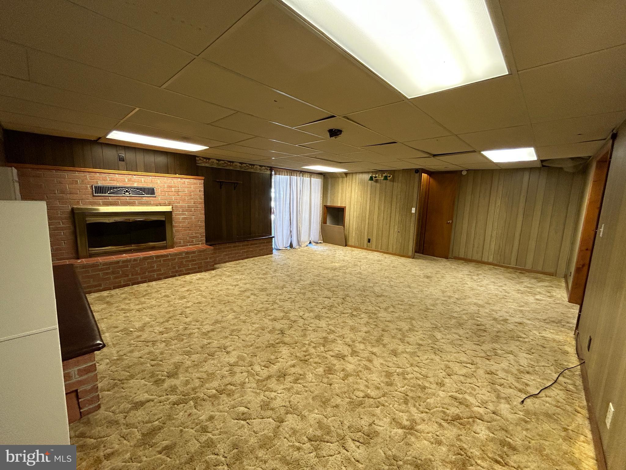 SUNRISE SUMMIT - Residential